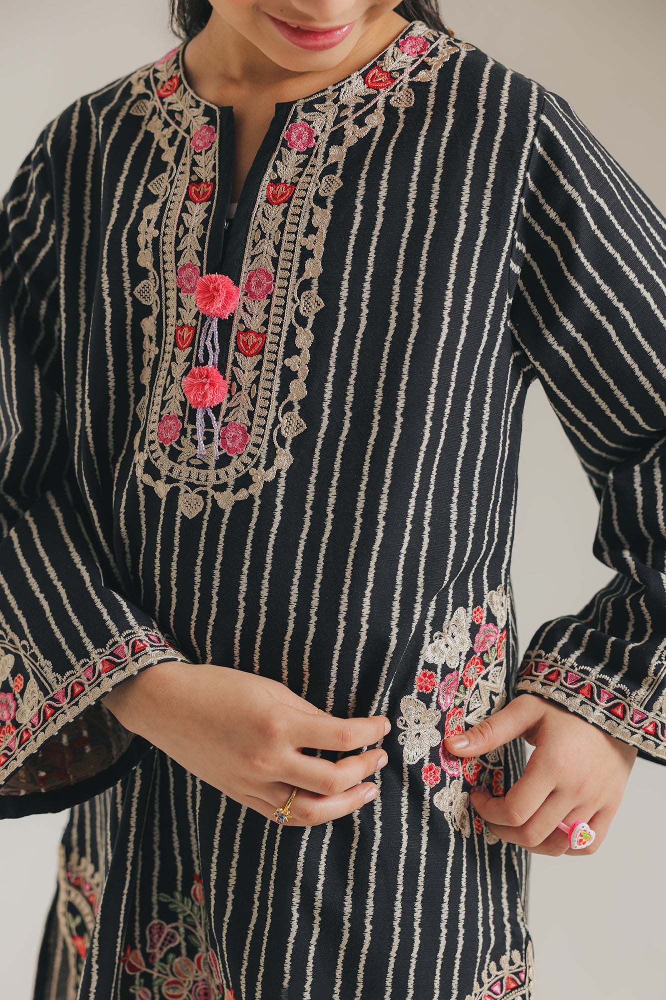 EMBROIDERED SUIT (E1351/402/902) - Image 7