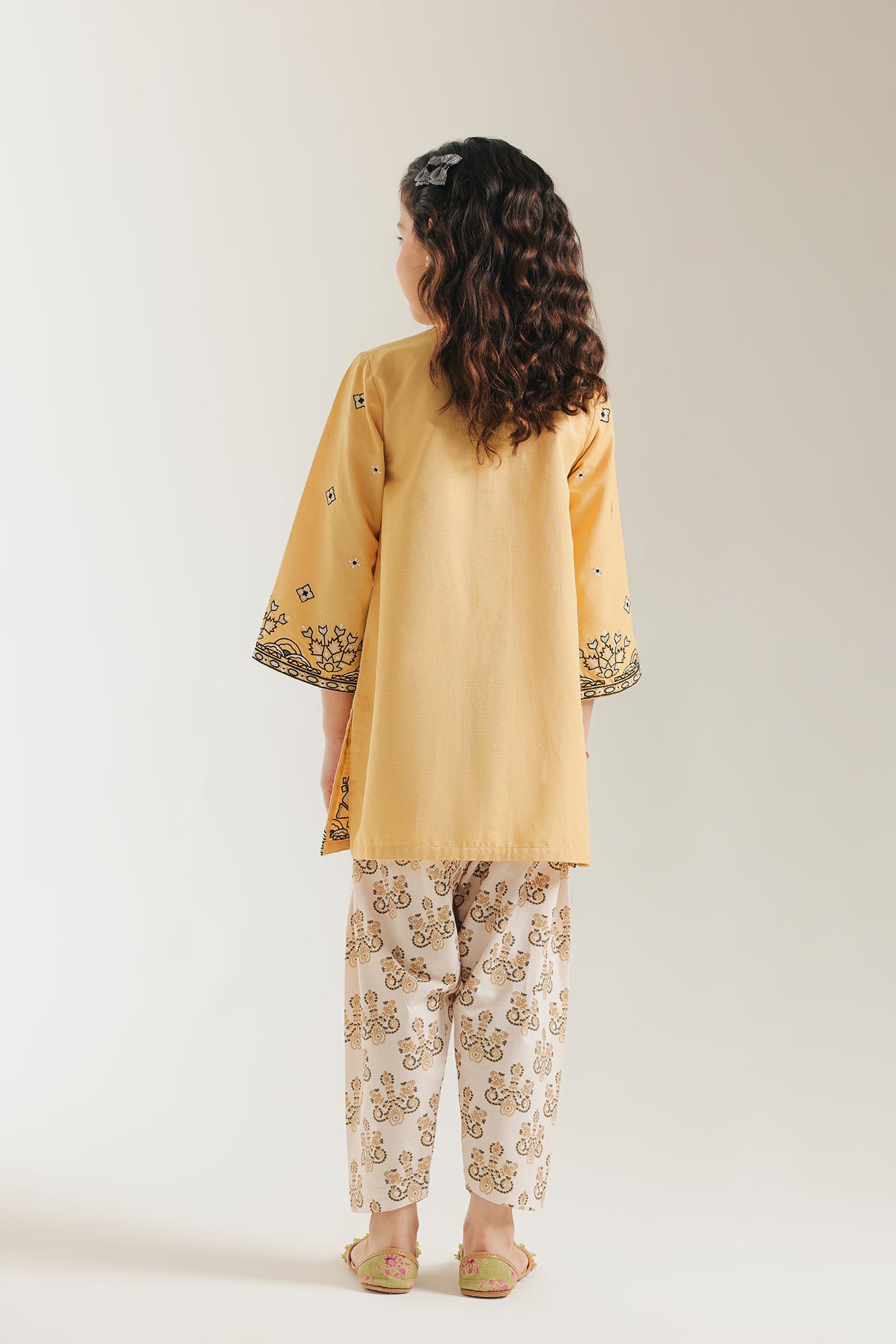 EMBROIDERED SUIT (E1355/402/225) - Image 3