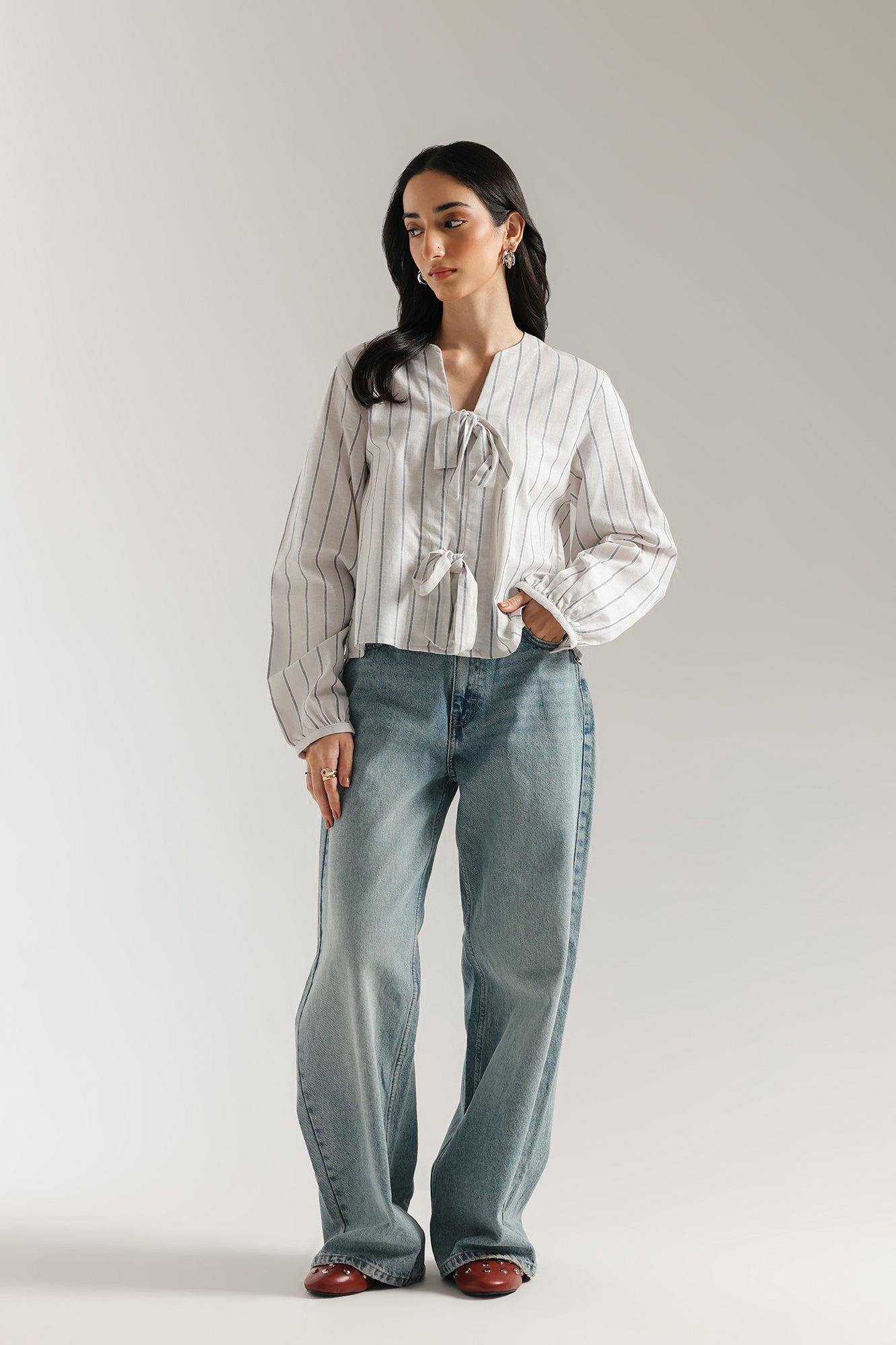 TOP (E2278/108/006) - Image 2