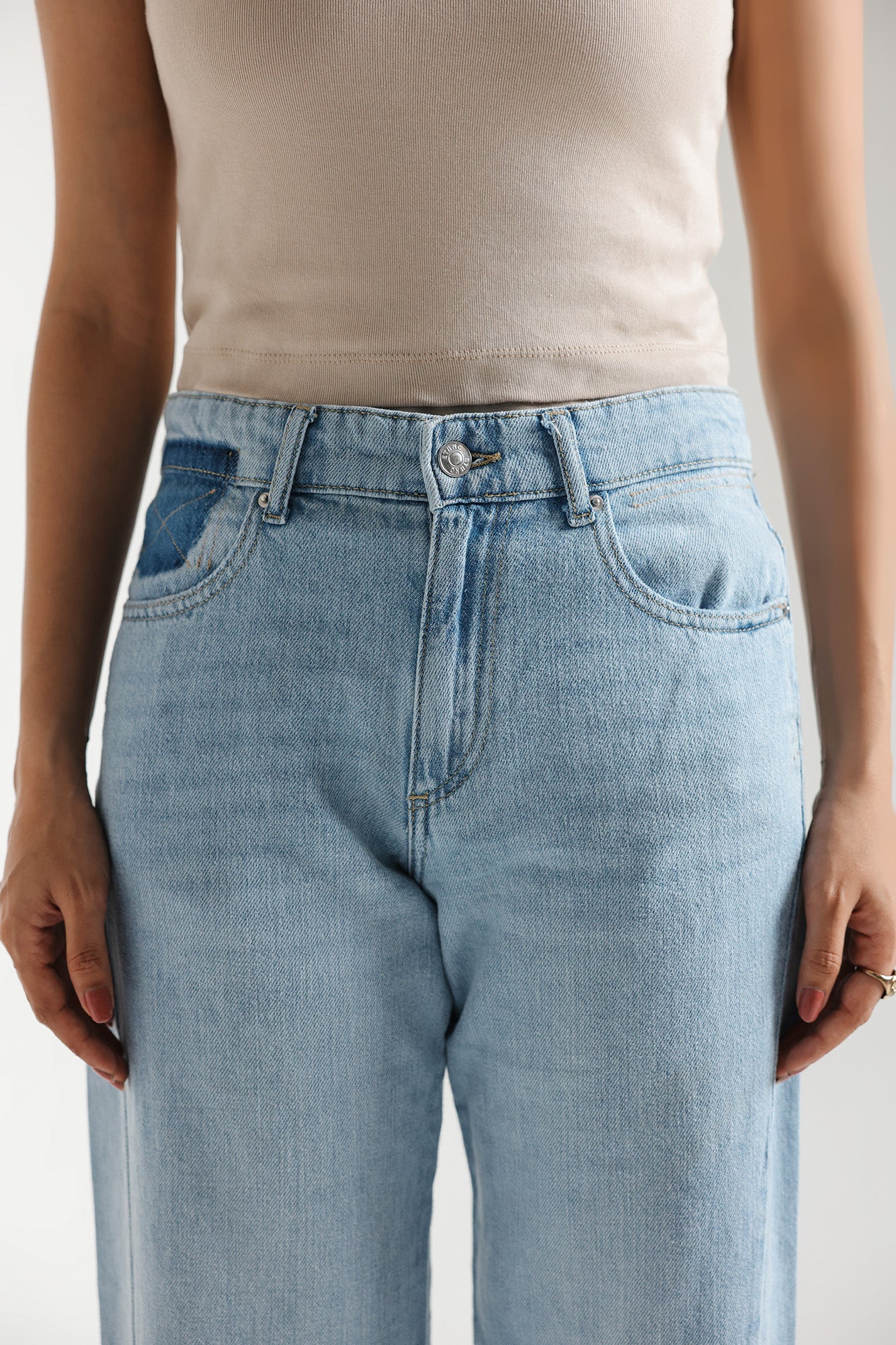 JEANS (E2315/108/630) - Image 4
