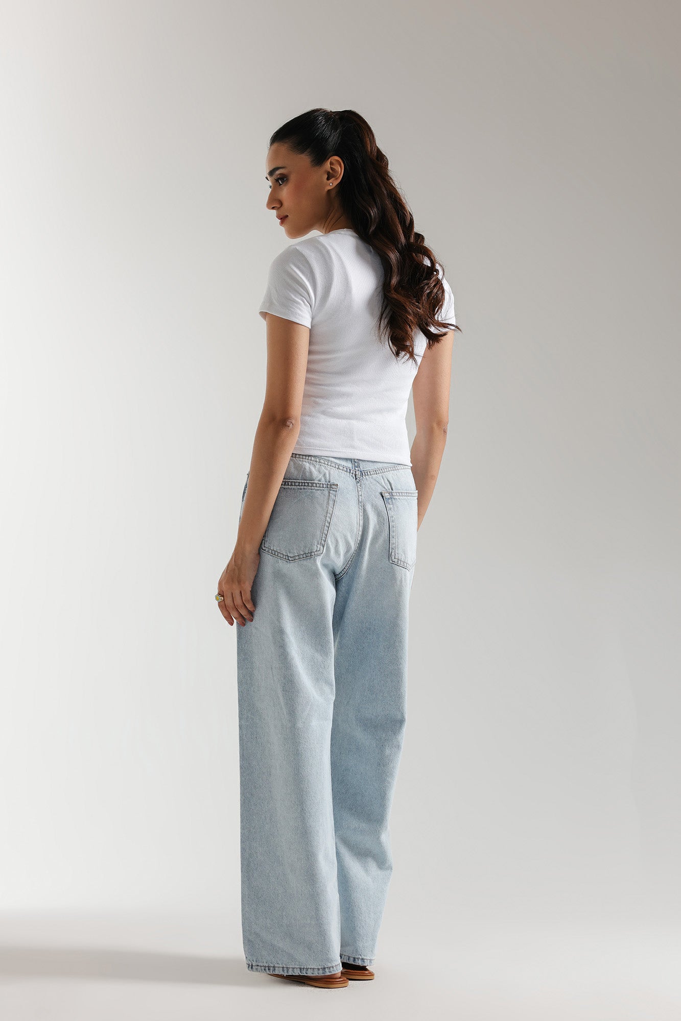 TOP (E2451/108/001) - Image 4