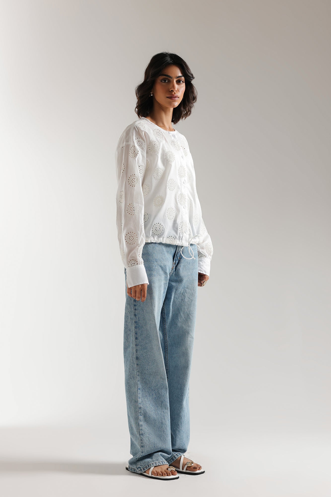 EMBROIDERED TOP (E2486/108/001) - Image 3