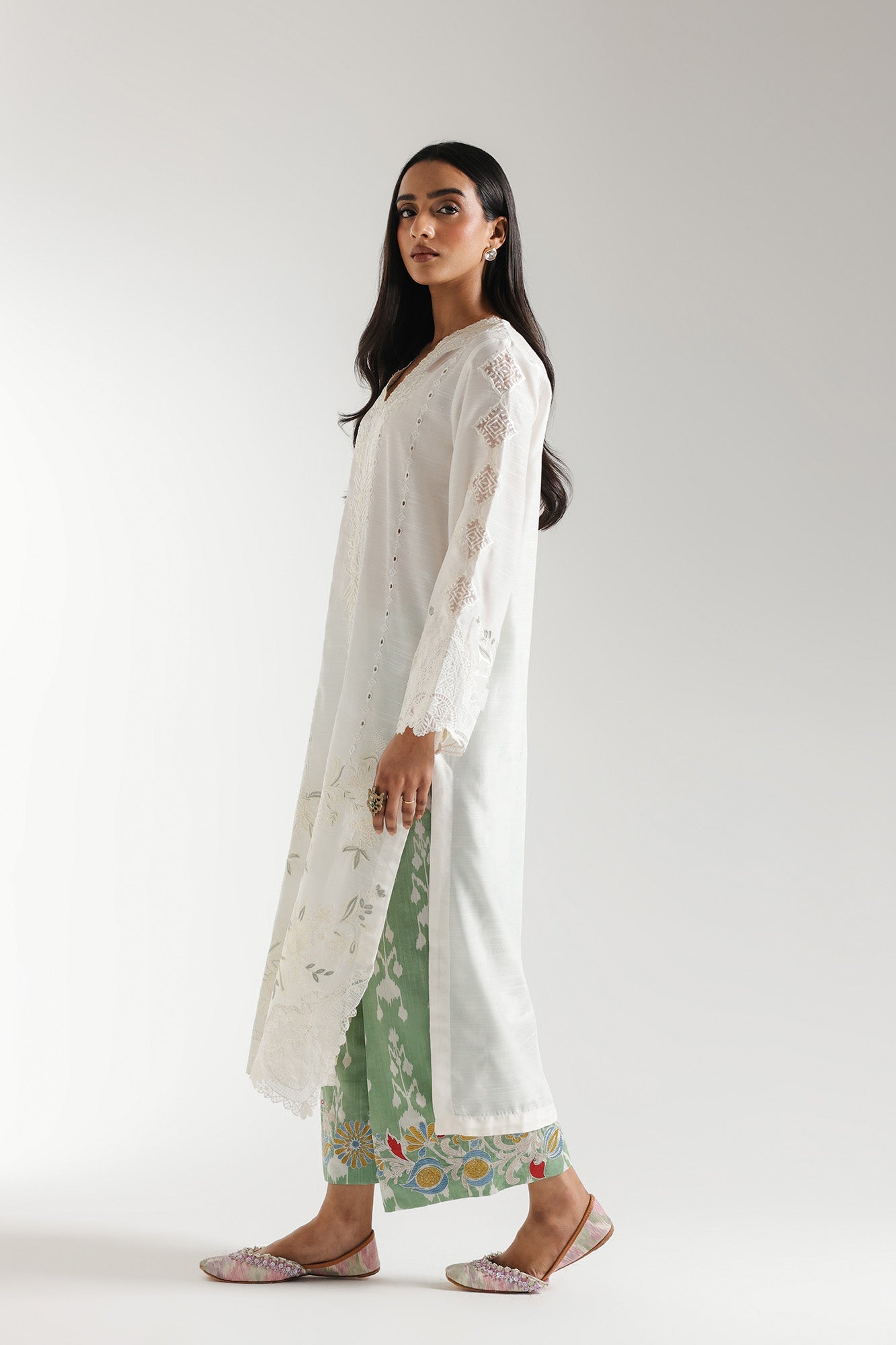 EMBROIDERED SUIT (E2902/103/003) - Image 2
