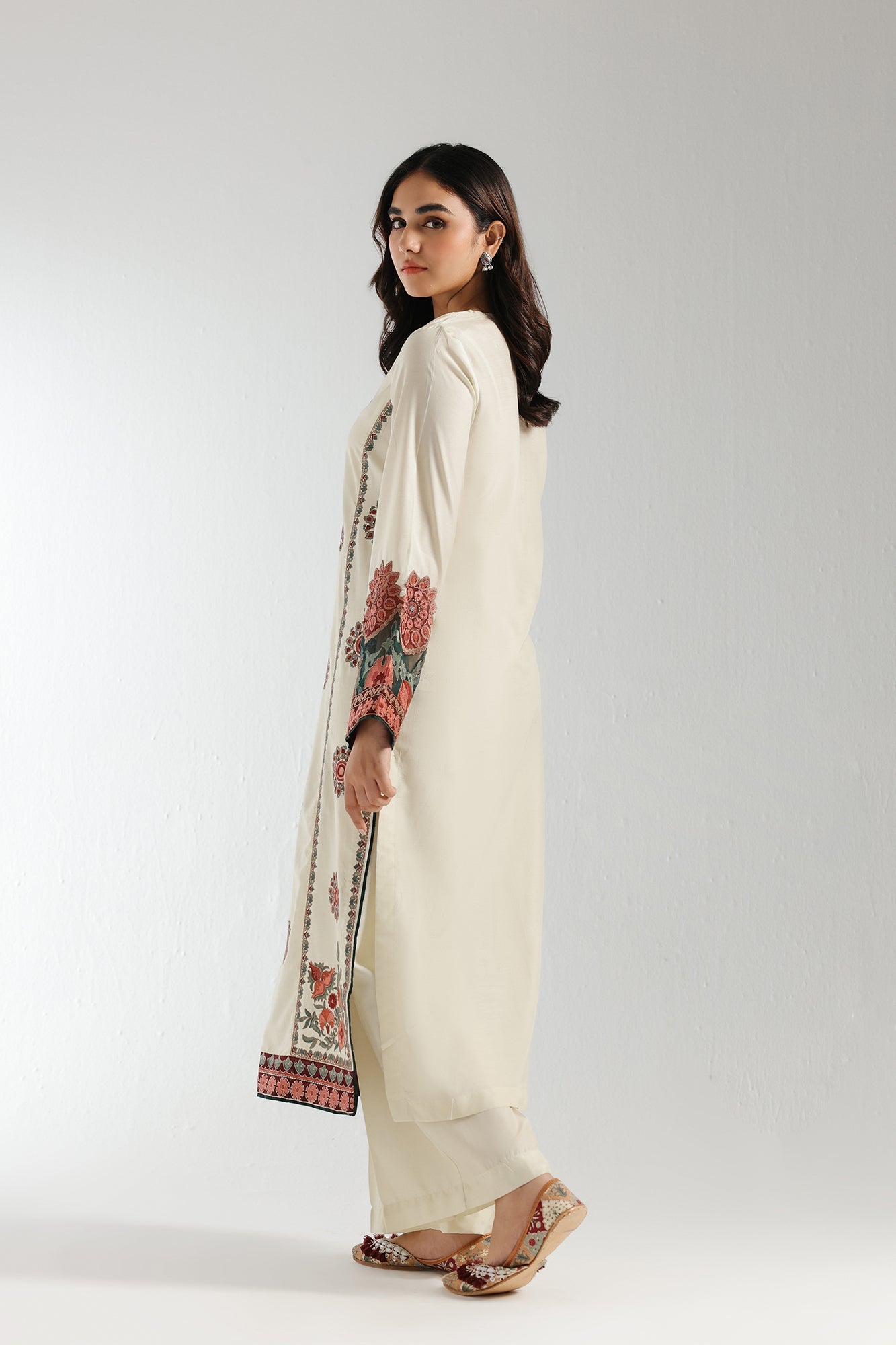EMBROIDERED SUIT (E2921/103/115) - Image 2