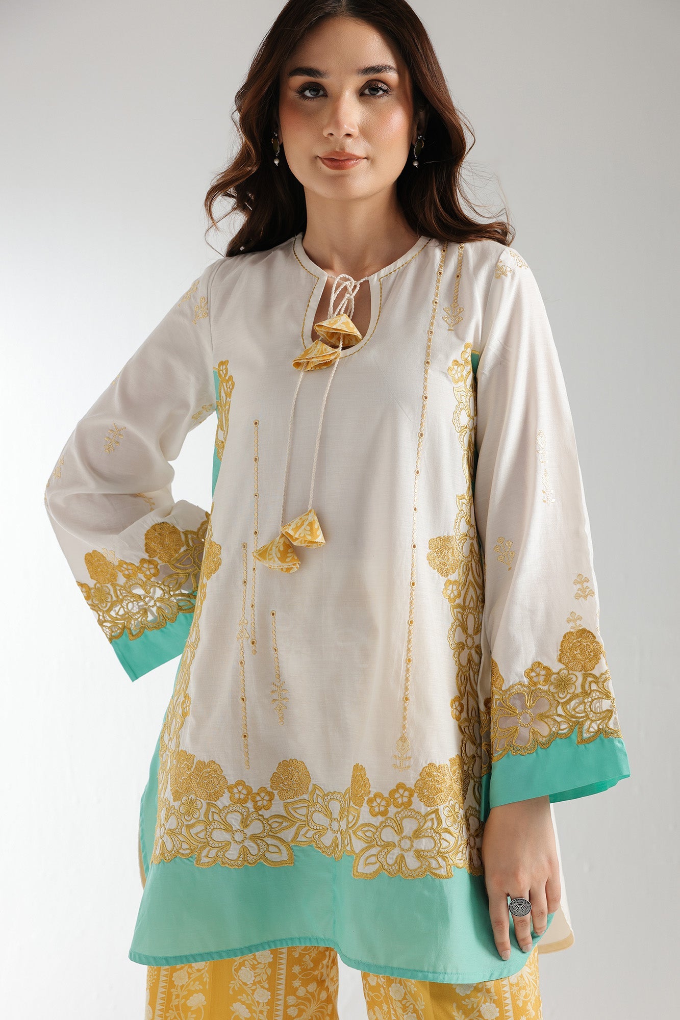 EMBROIDERED SUIT (E2934/103/002) - Image 5
