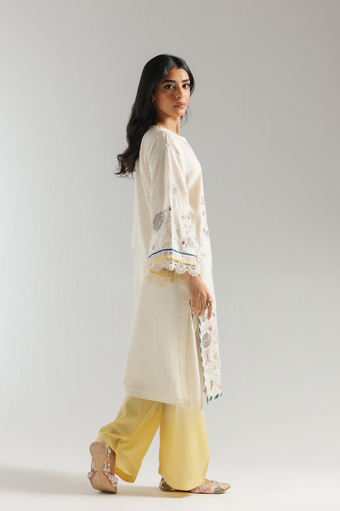 EMBROIDERED SUIT (E2944/103/115) - Image 3