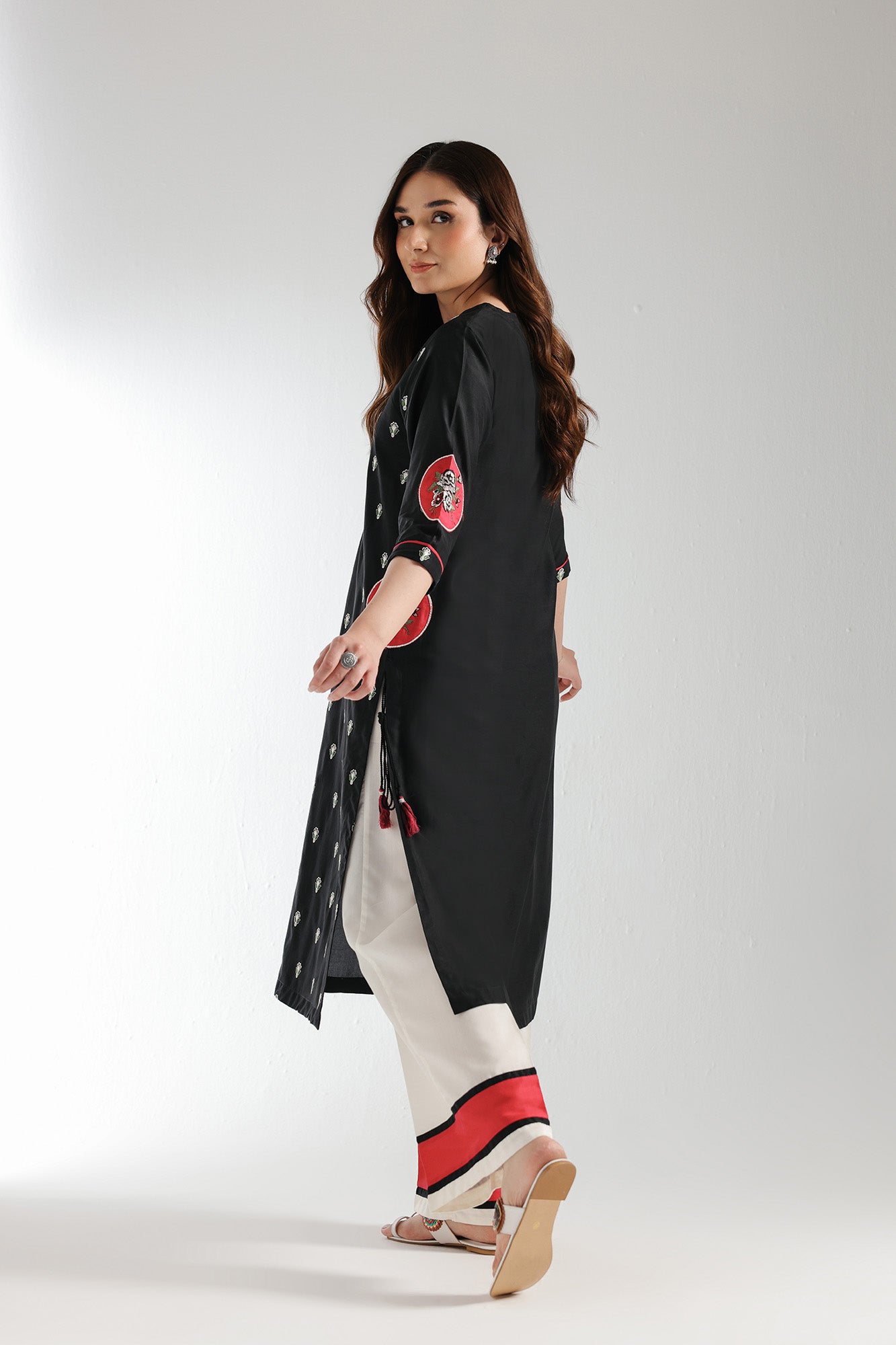EMBROIDERED SUIT (E2959/103/902) - Image 3
