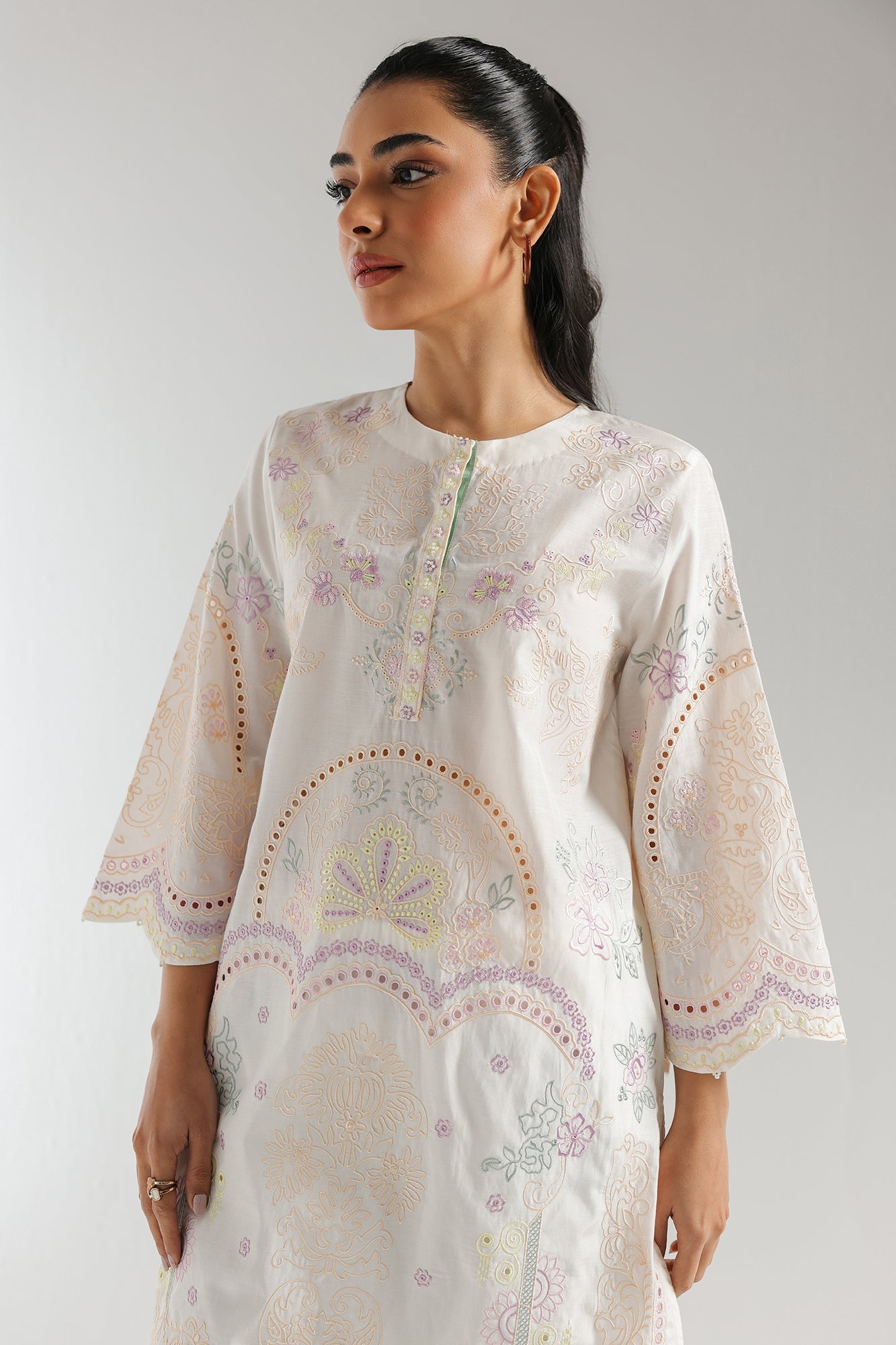 EMBROIDERED SUIT (E2960/103/002) - Image 4