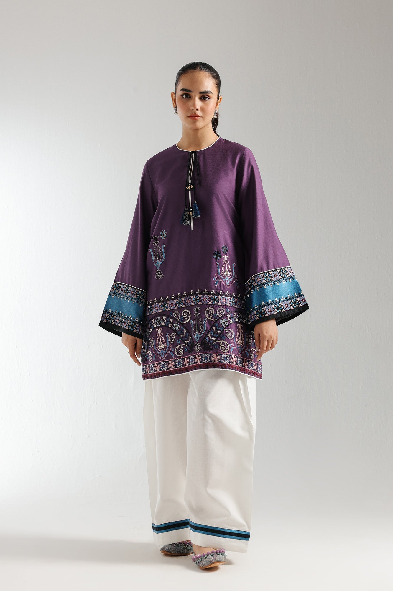 EMBROIDERED SUIT (E2975/103/505) - Image 2