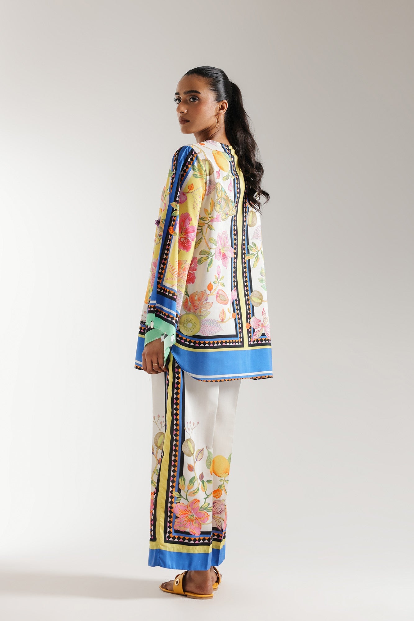 PRINTED SUIT (E2985/103/002) - Image 4