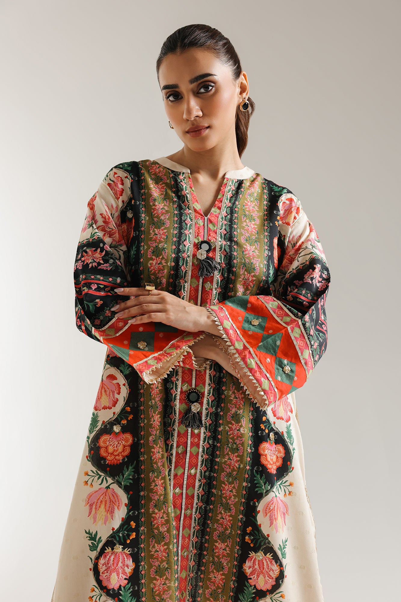 EMBROIDERED SUIT (E3074/103/002) - Image 4