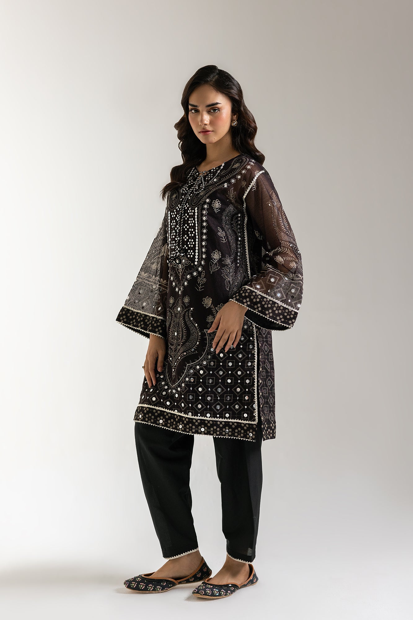 EMBROIDERED SUIT (E3075/103/901) - Image 3