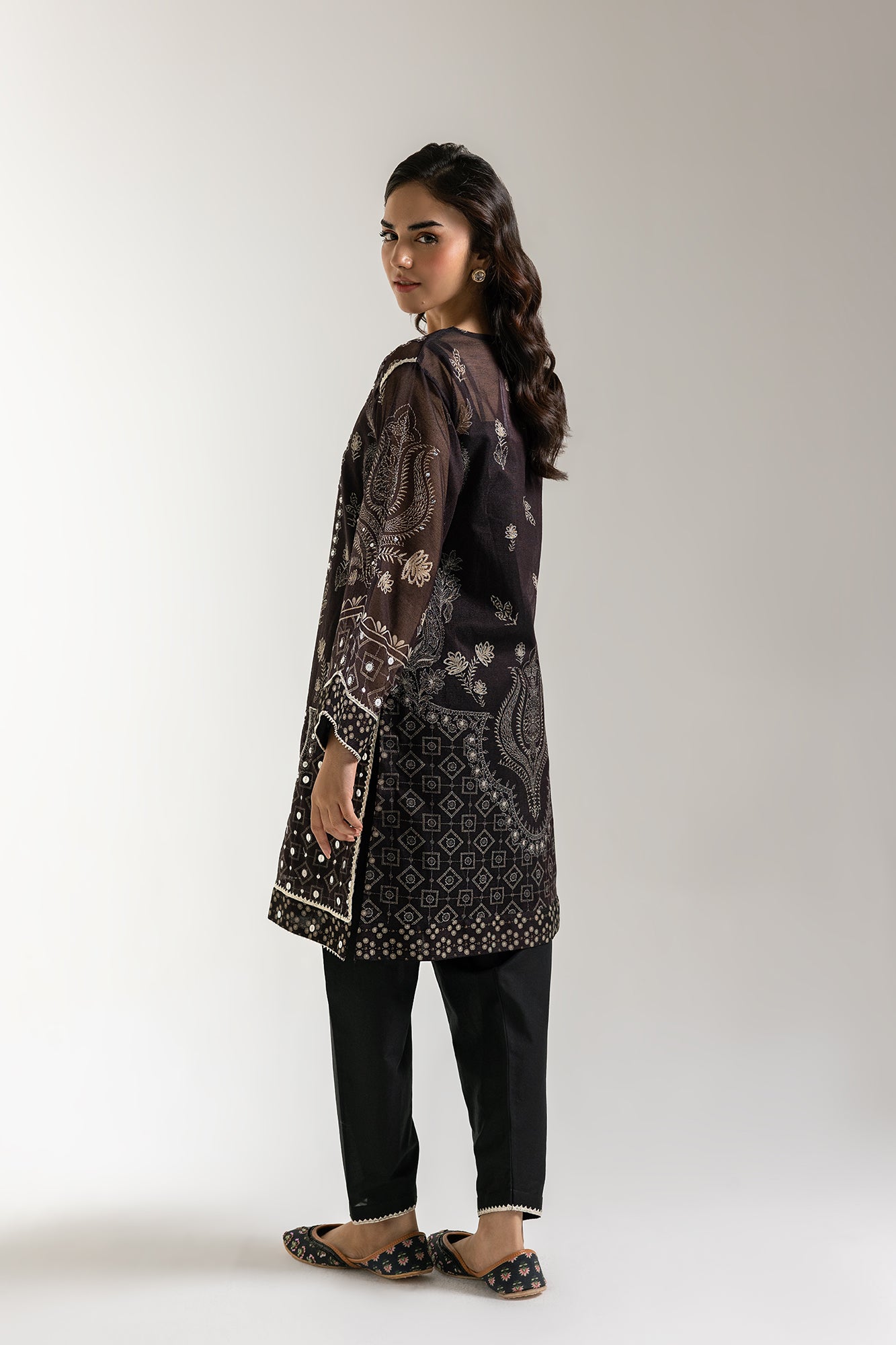 EMBROIDERED SUIT (E3075/103/901) - Image 4