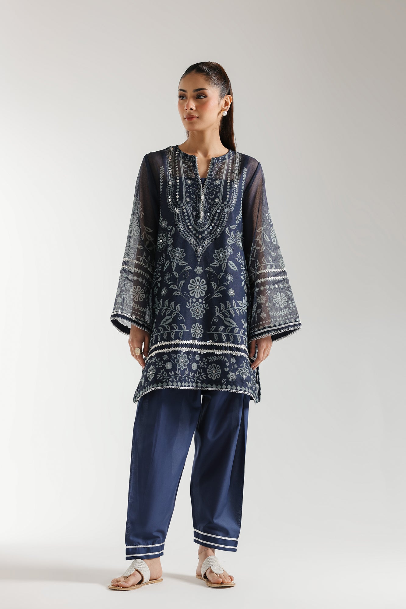 EMBROIDERED SUIT (E3077/103/618) - Image 2