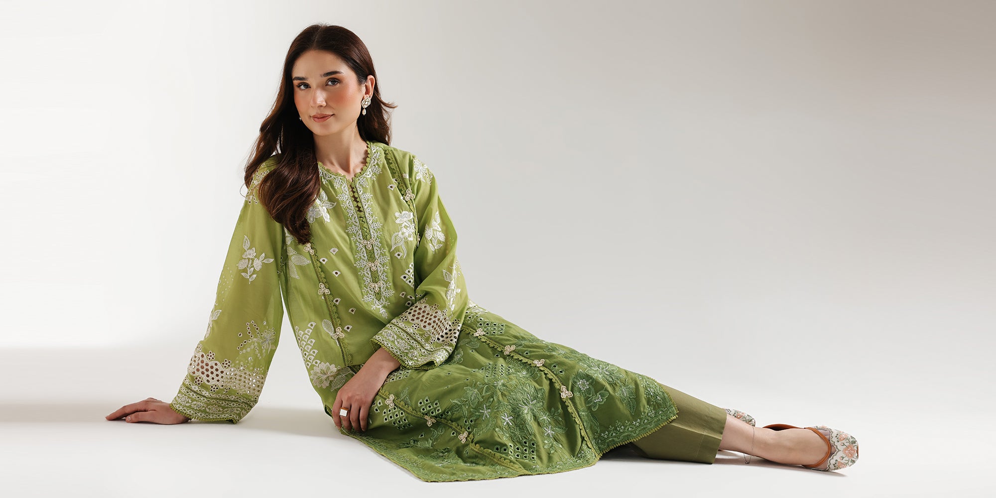 EMBROIDERED SUIT (E3107/103/123) - Image 5
