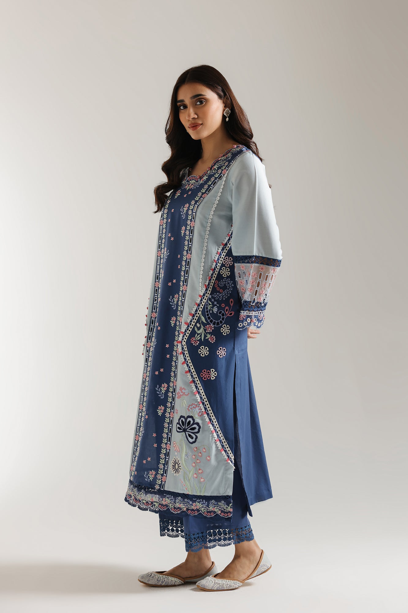 EMBROIDERED SUIT (E3126/103/622) - Image 3