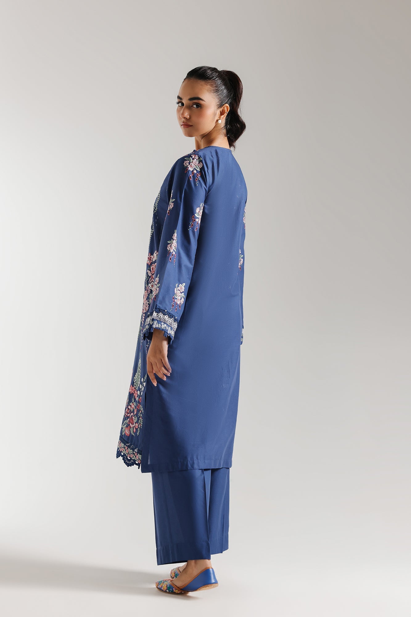 EMBROIDERED SUIT (E3135/103/603) - Image 3