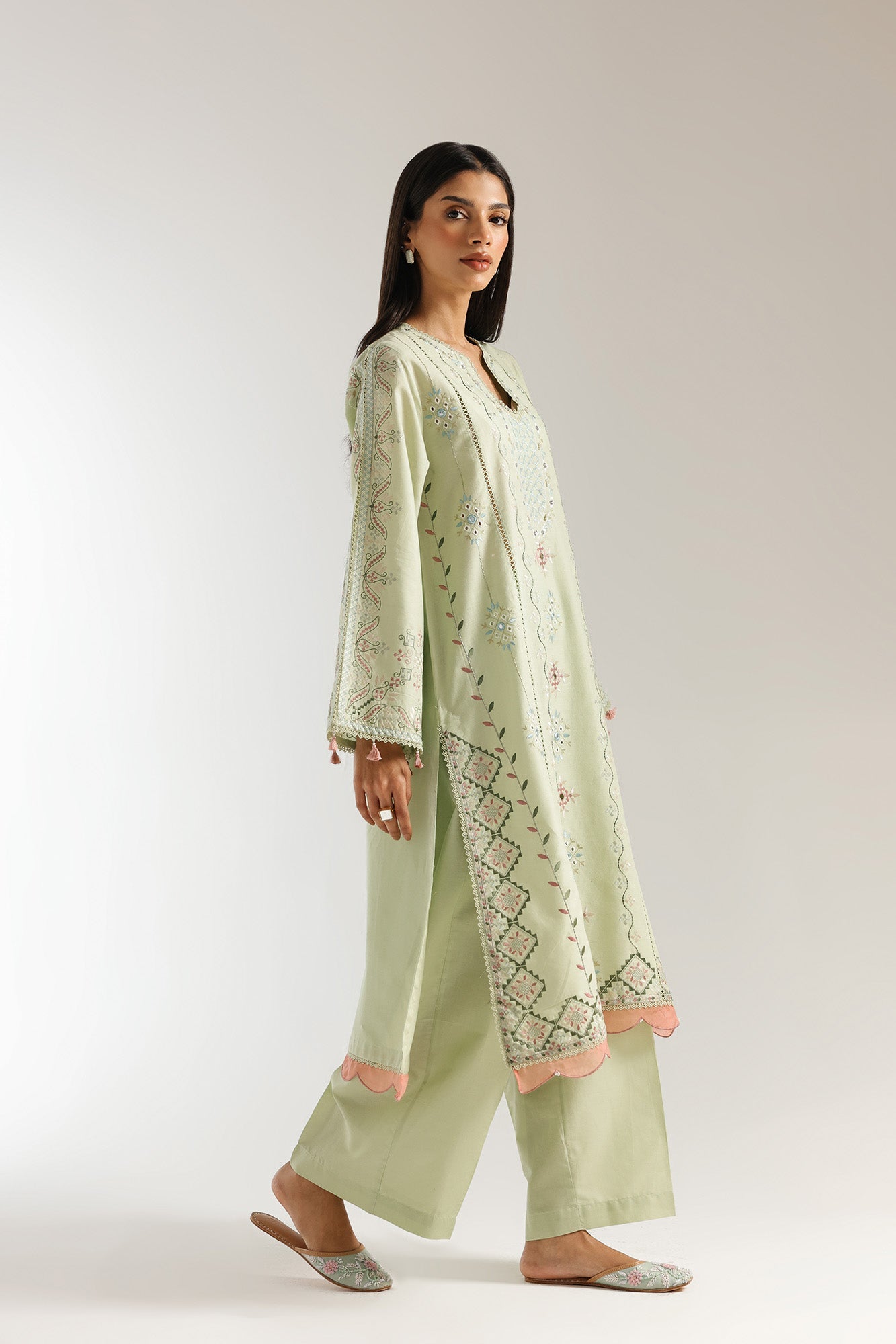 EMBROIDERED SUIT (E3146/103/130) - Image 2
