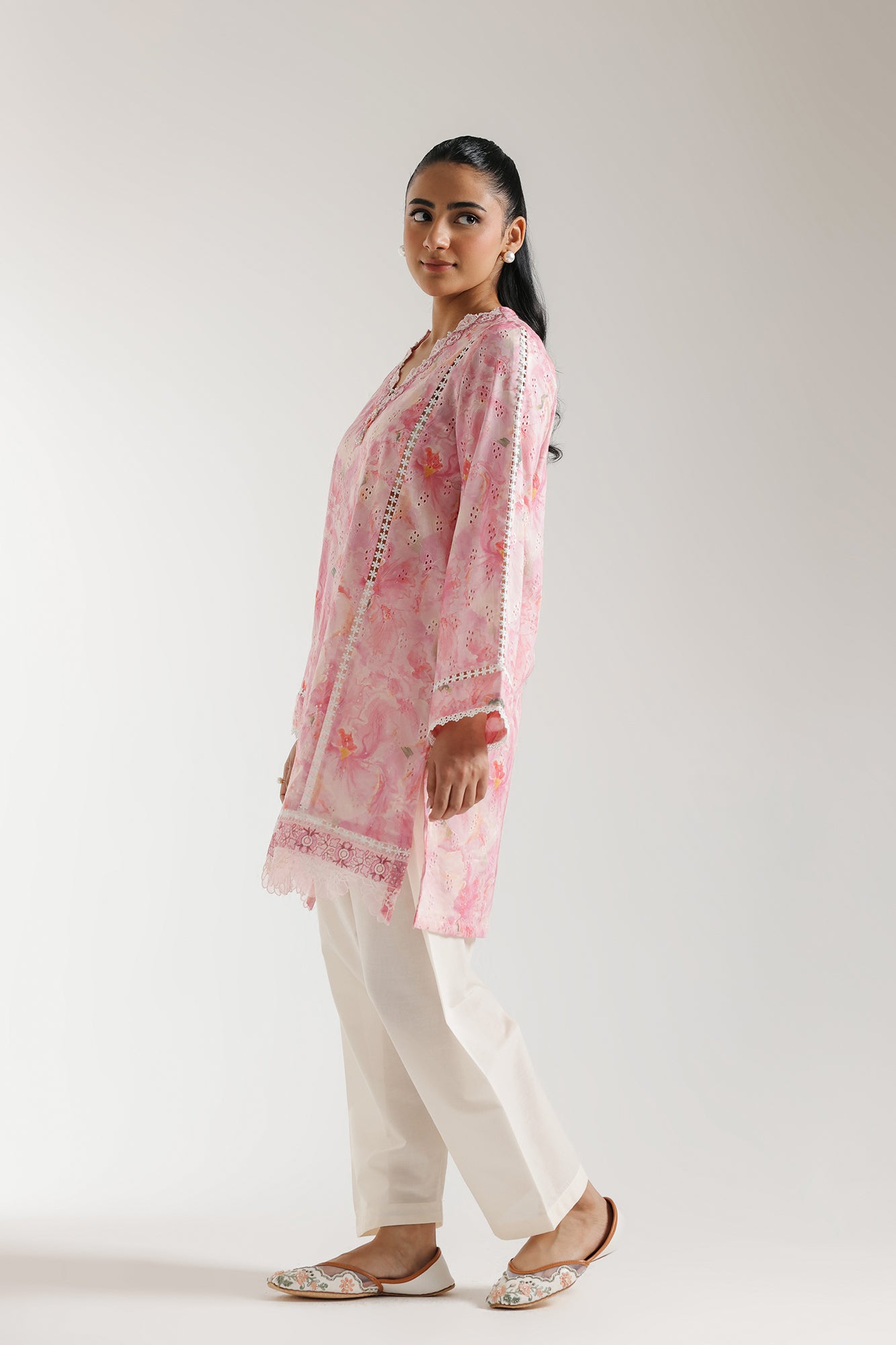 EMBROIDERED SUIT (E3176/103/412) - Image 3
