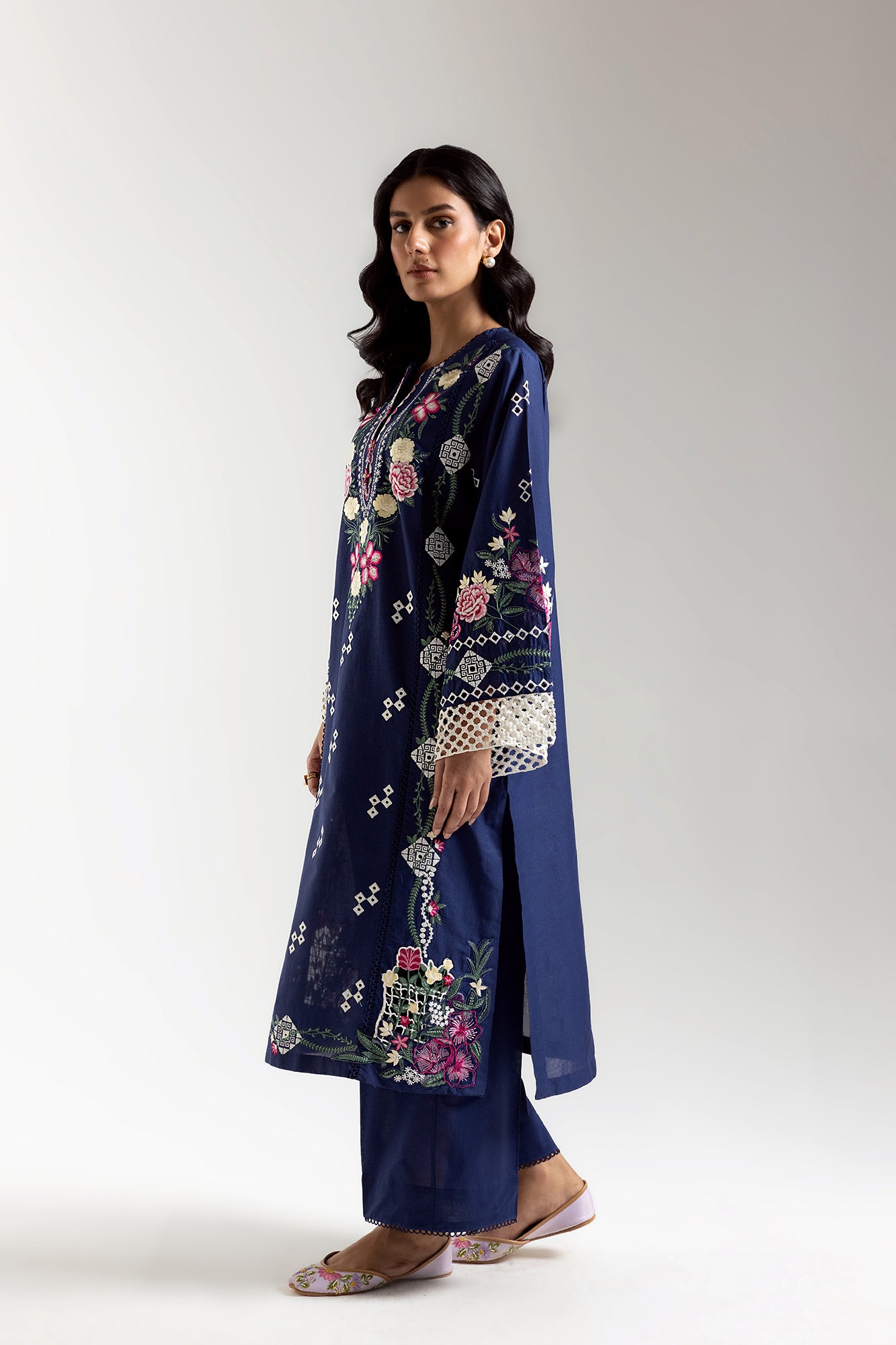 EMBROIDERED SUIT (E3187/103/619) - Image 3
