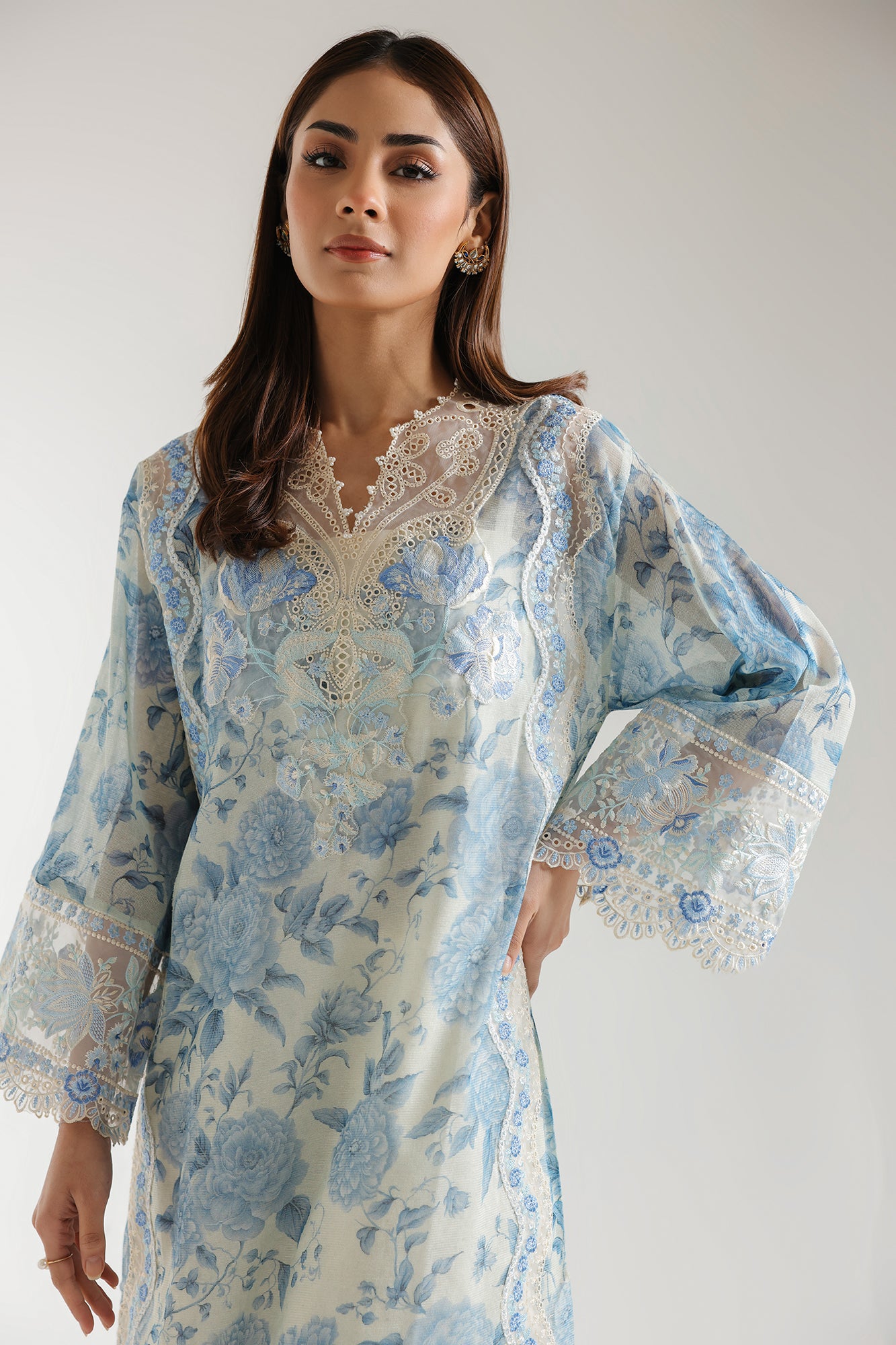 EMBROIDERED SUIT (E3195/103/004) - Image 4