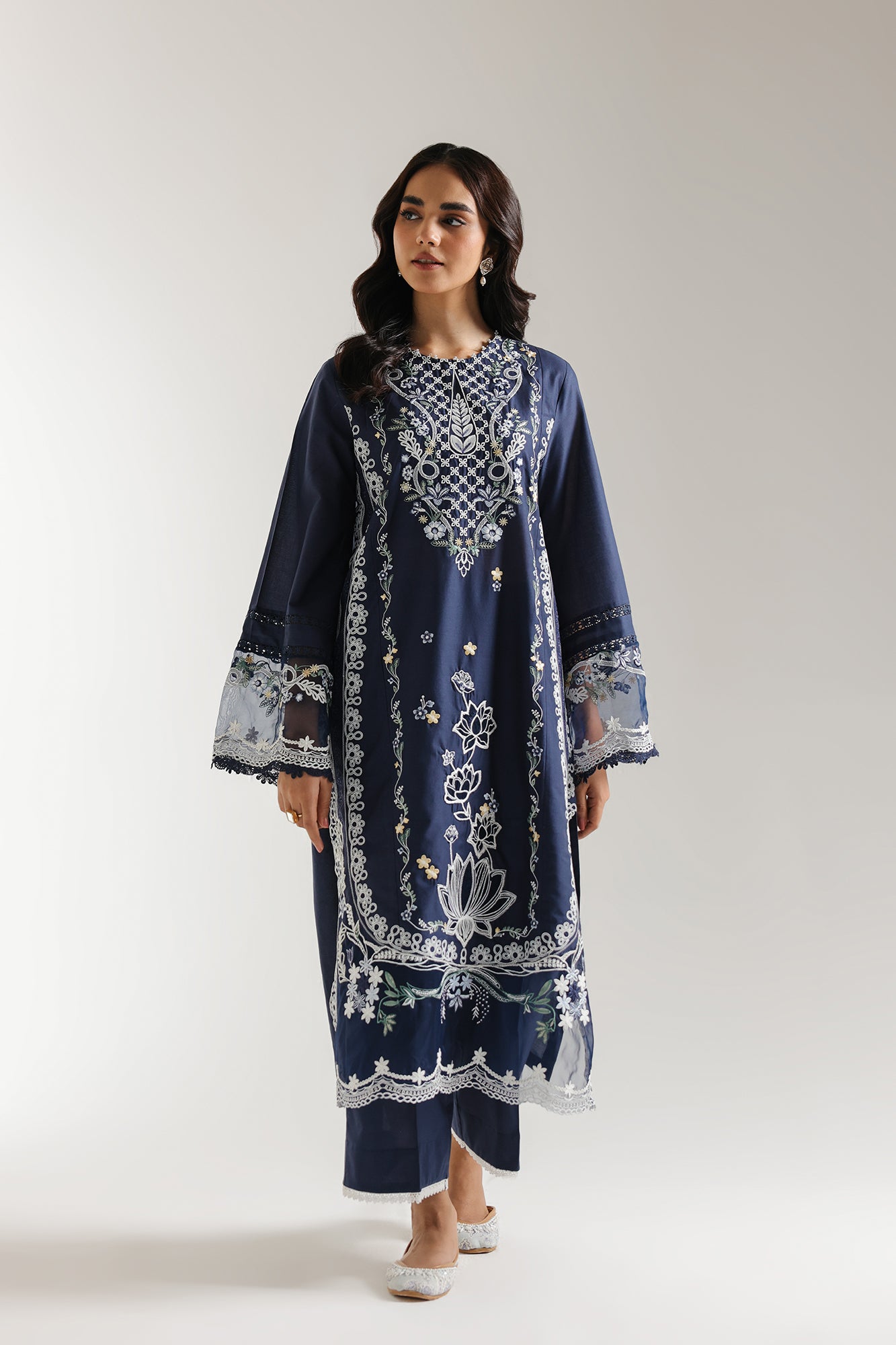 EMBROIDERED SUIT (E3213/103/618) - Image 2