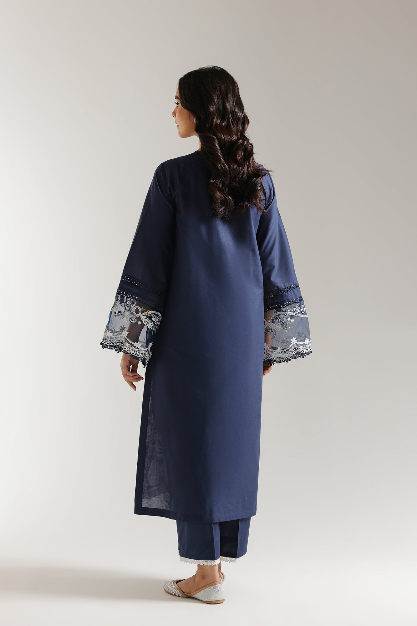 EMBROIDERED SUIT (E3213/103/618) - Image 4