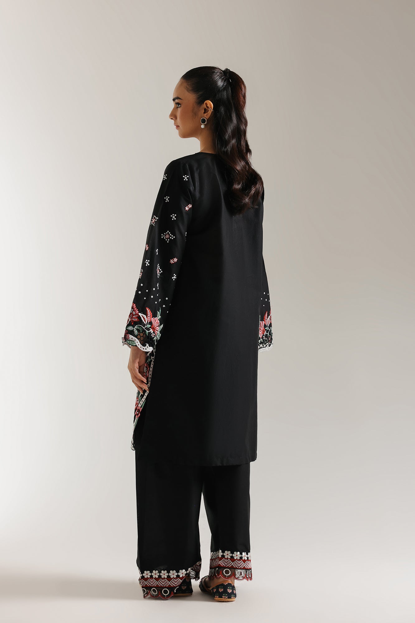EMBROIDERED SUIT (E103/902/3218) - Image 3