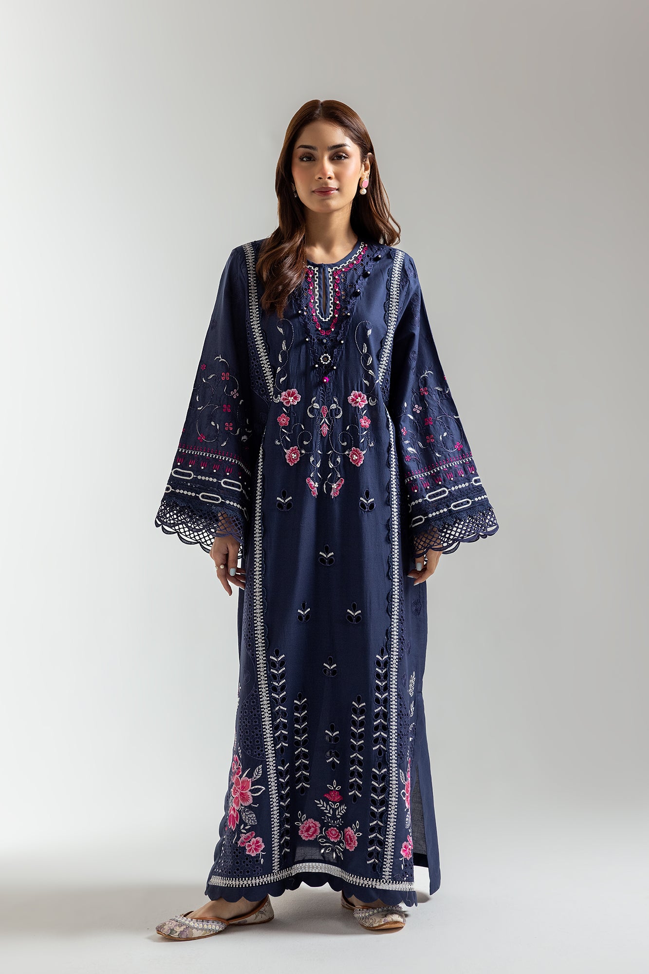 EMBROIDERED SUIT (E103/618/3235) - Image 2