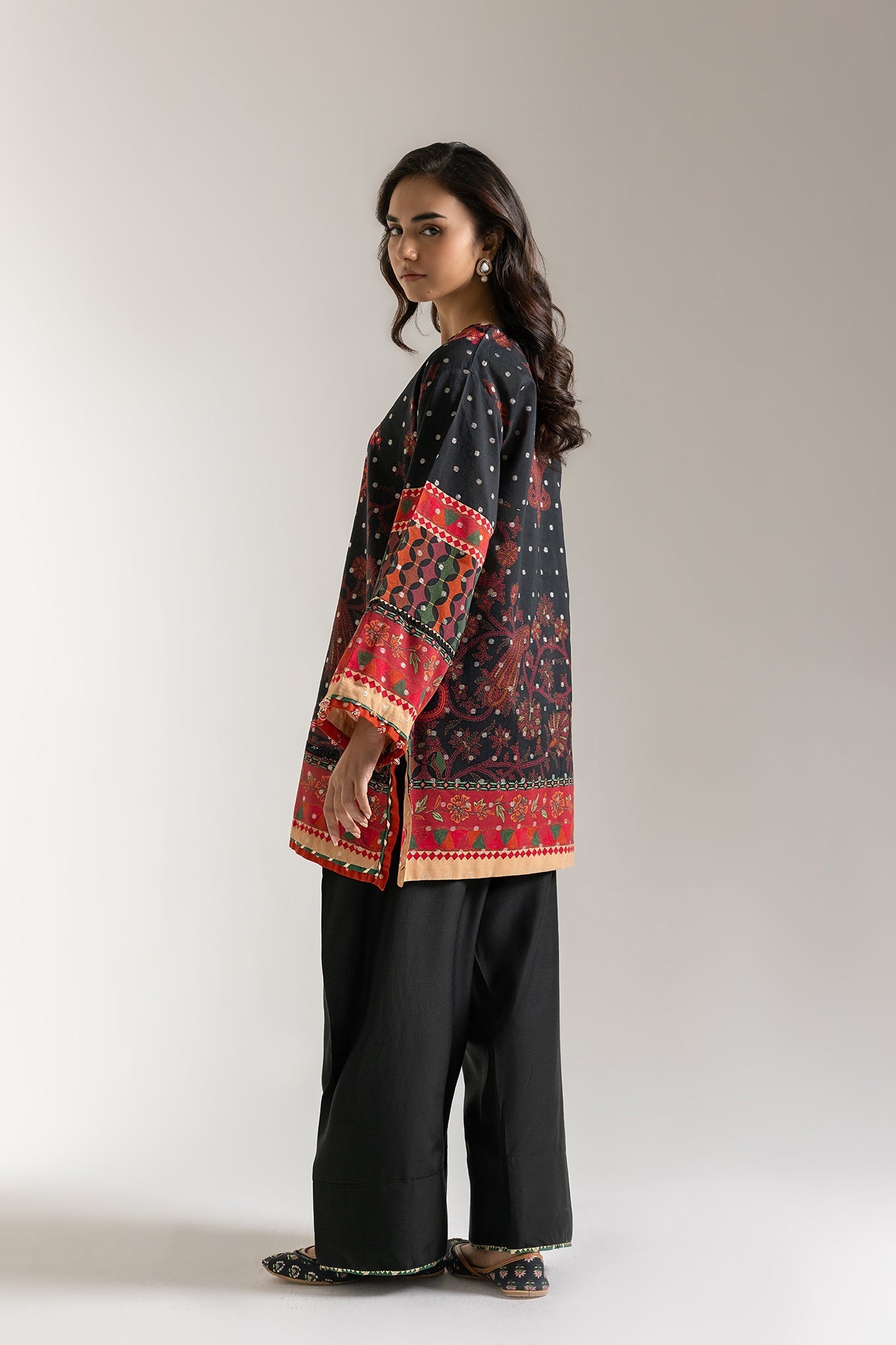 EMBROIDERED SUIT (E103/902/3250) - Image 4
