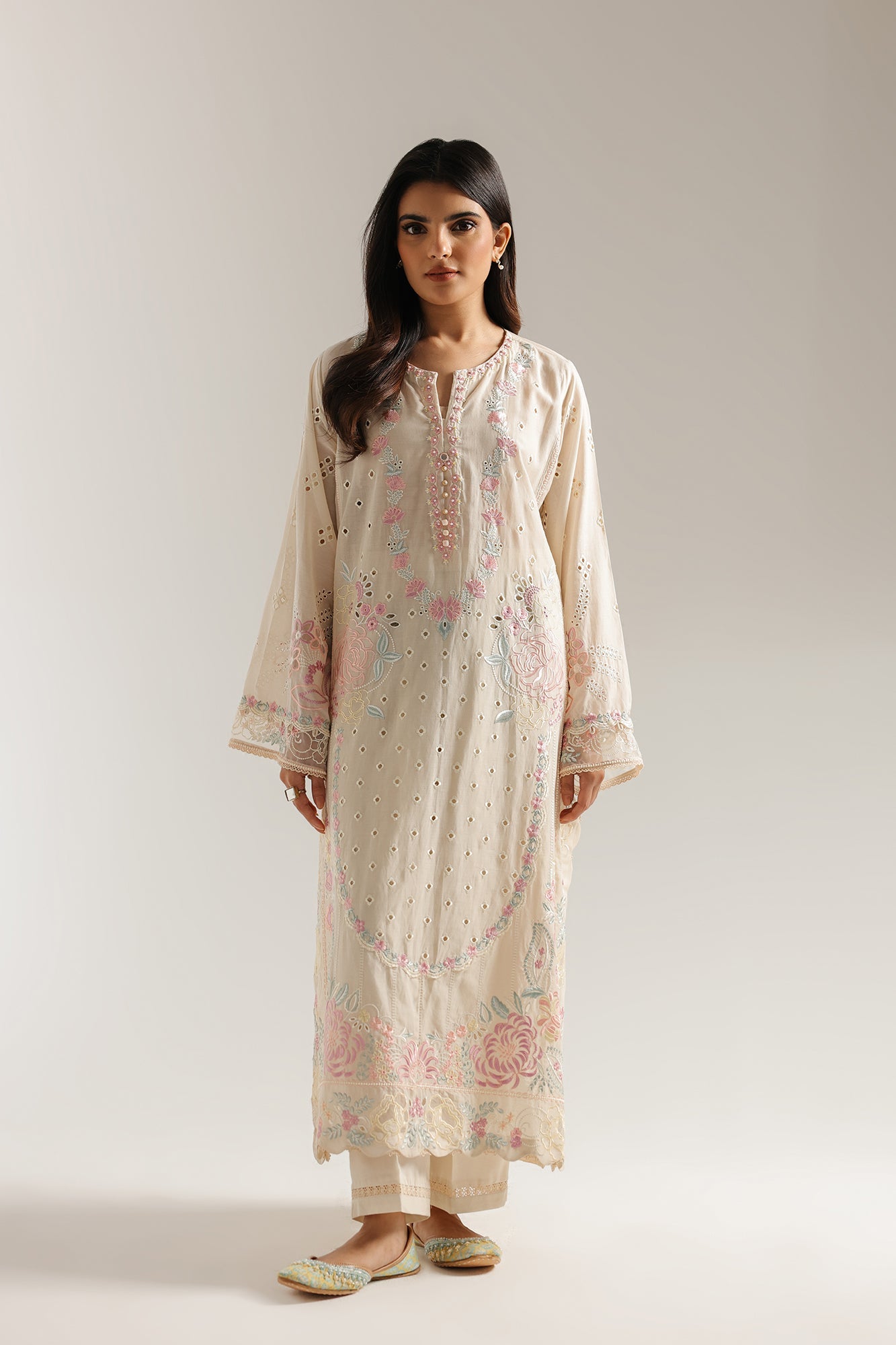 EMBROIDERED SUIT (E103/110/3252) - Image 2