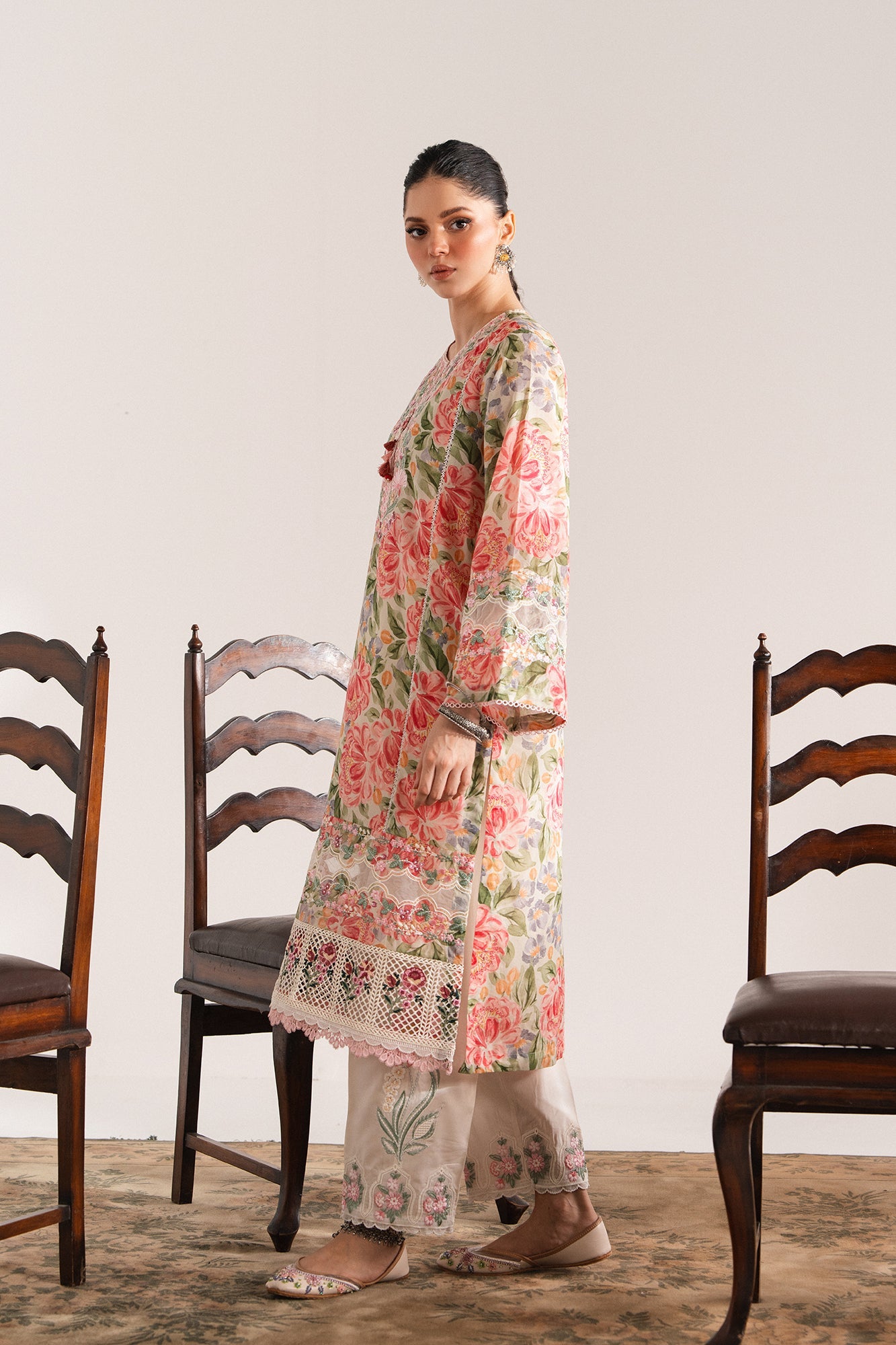 EMBROIDERED SUIT (E103/130/3265) - Image 3