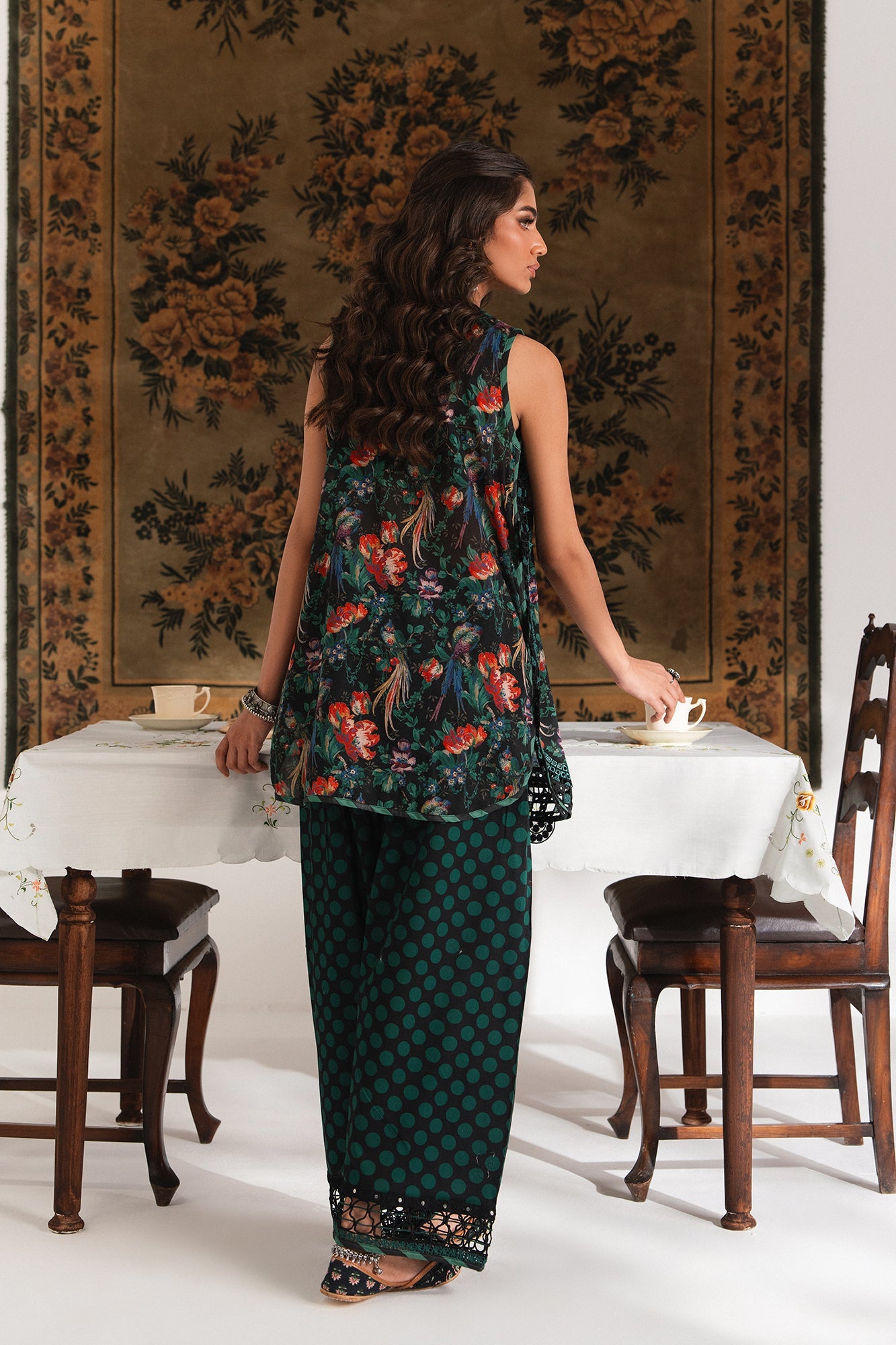 EMBROIDERED SUIT (E103/902/3274) - Image 3