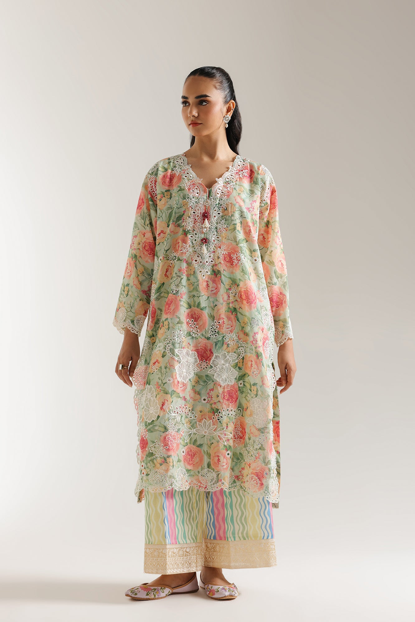 EMBROIDERED SUIT (E103/127/3285) - Image 2