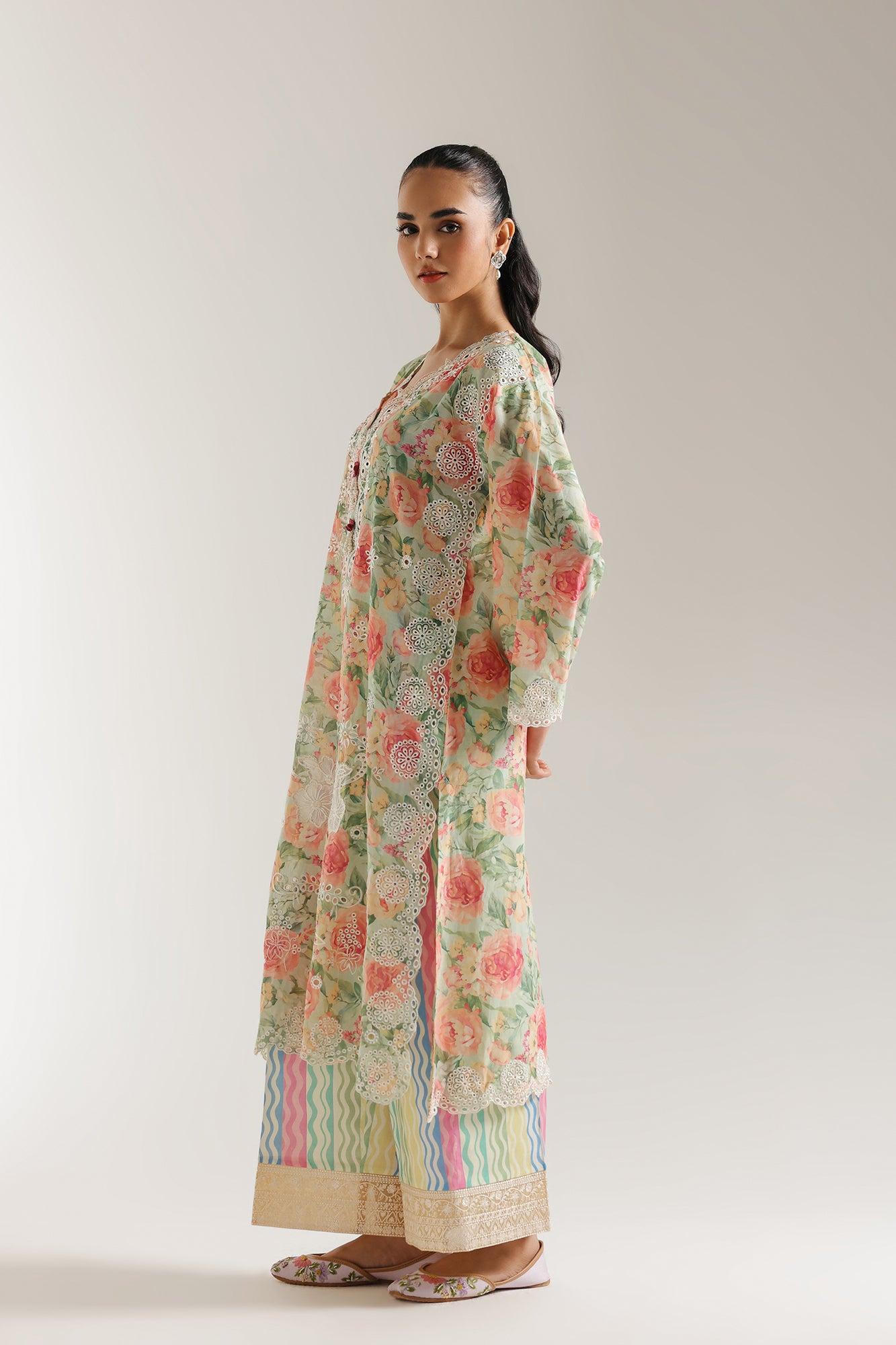 EMBROIDERED SUIT (E103/127/3285) - Image 3
