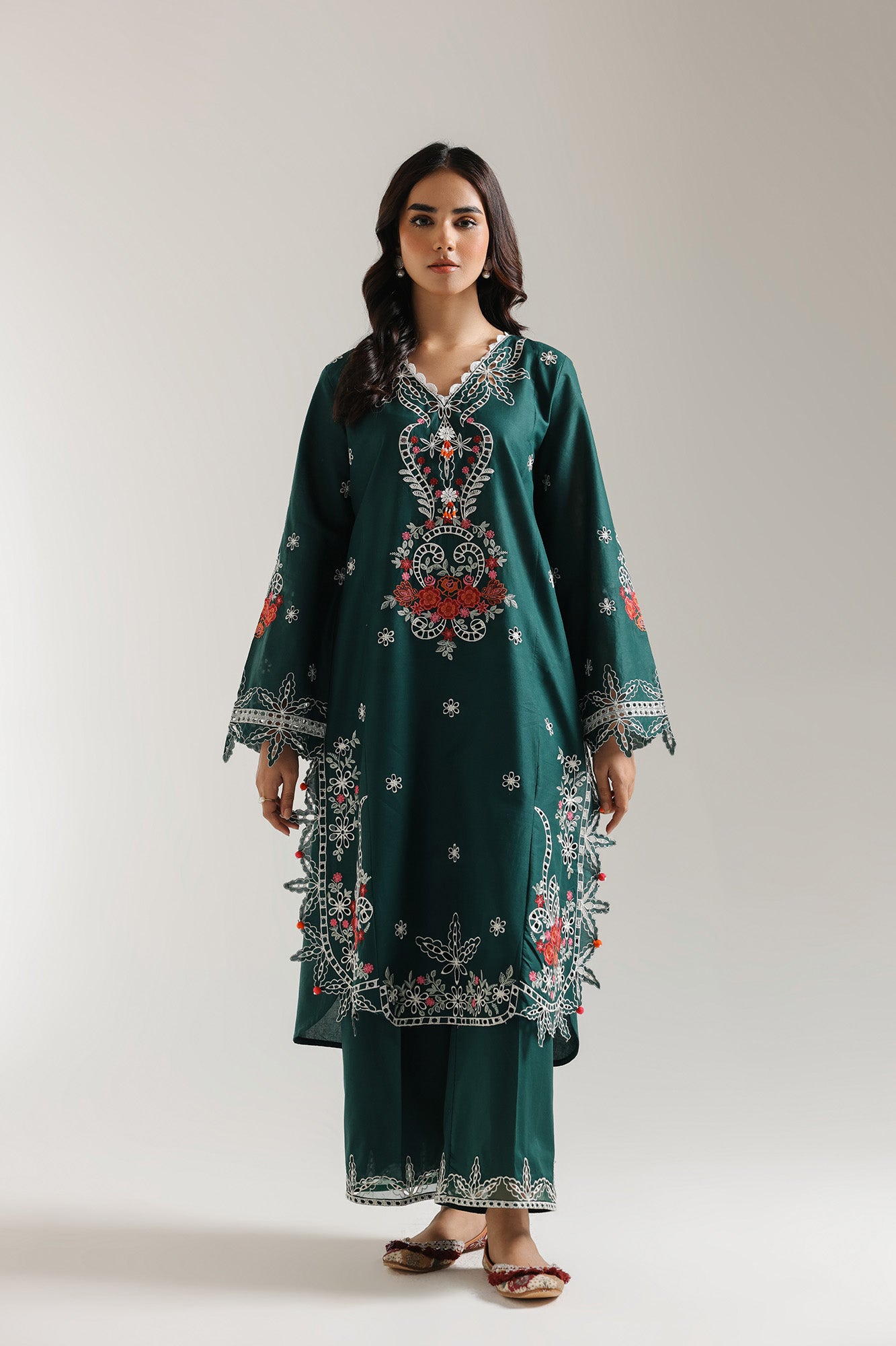 EMBROIDERED SUIT (E103/708/3286) - Image 2