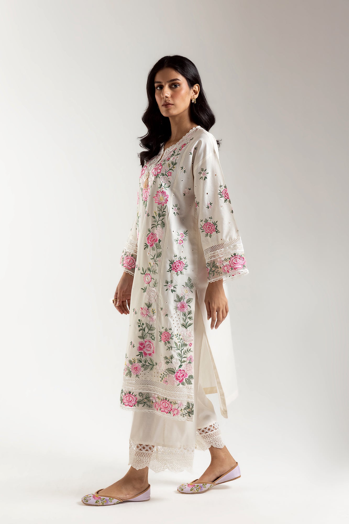 EMBROIDERED SUIT (E103/002/3290) - Image 3