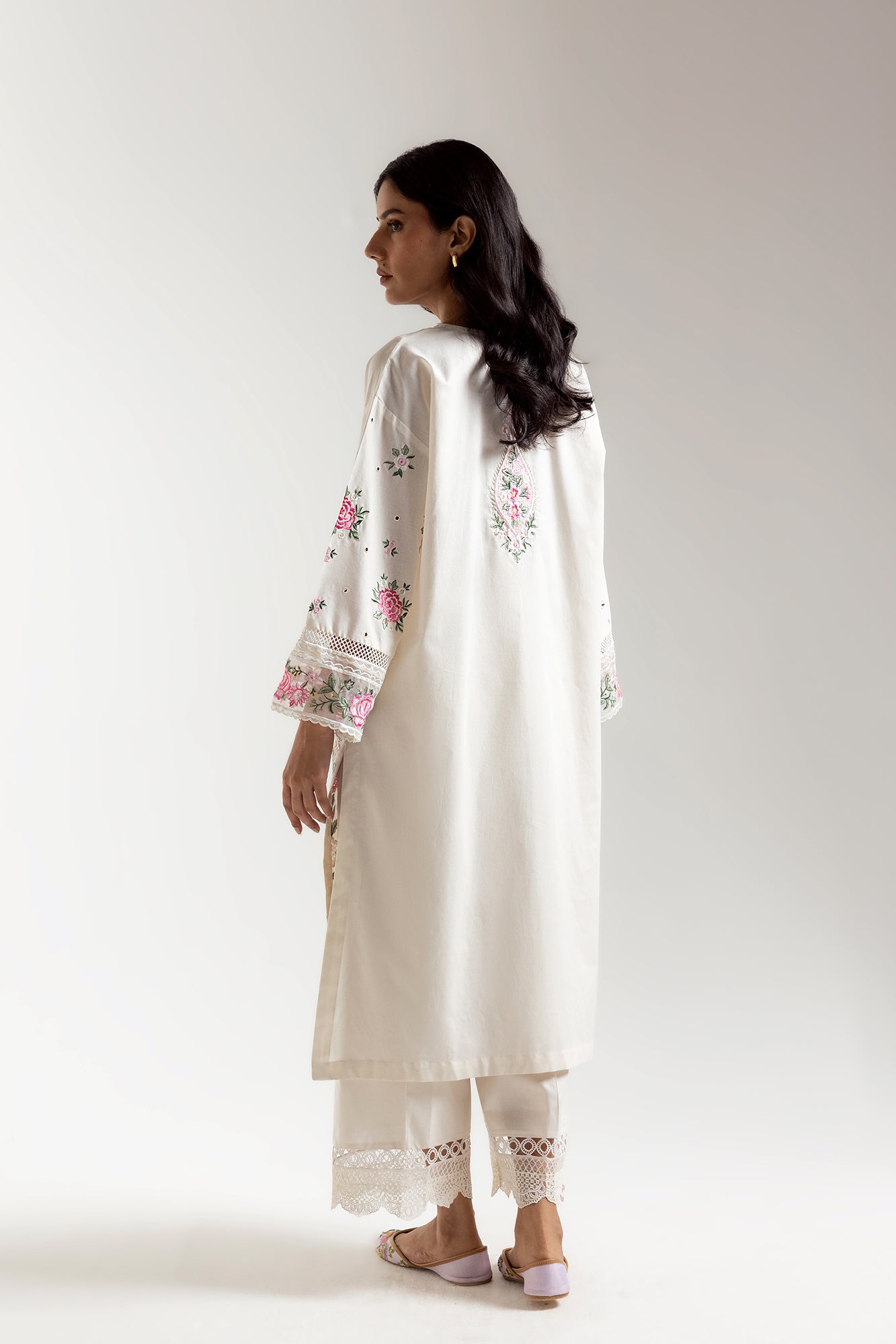 EMBROIDERED SUIT (E103/002/3290) - Image 4
