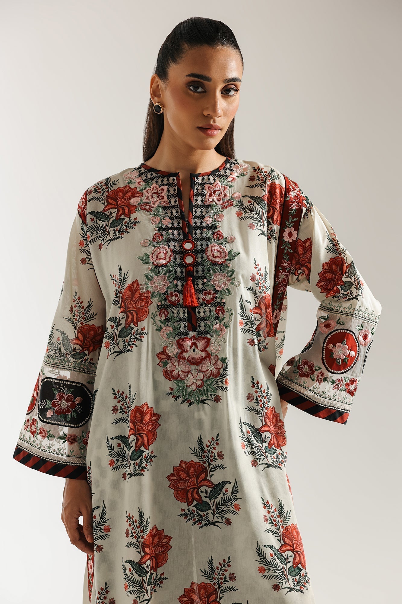 EMBROIDERED SUIT (E3297/103/004) - Image 5