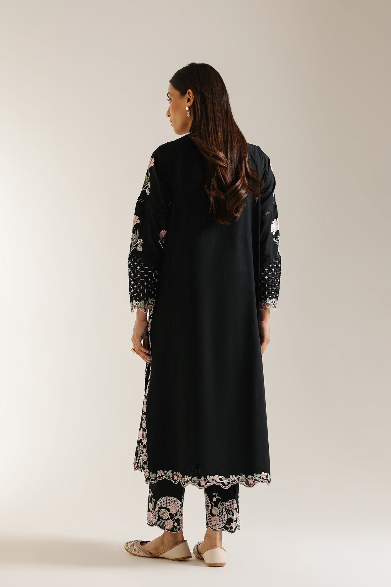 EMBROIDERED SUIT (E103/902/3313) - Image 3