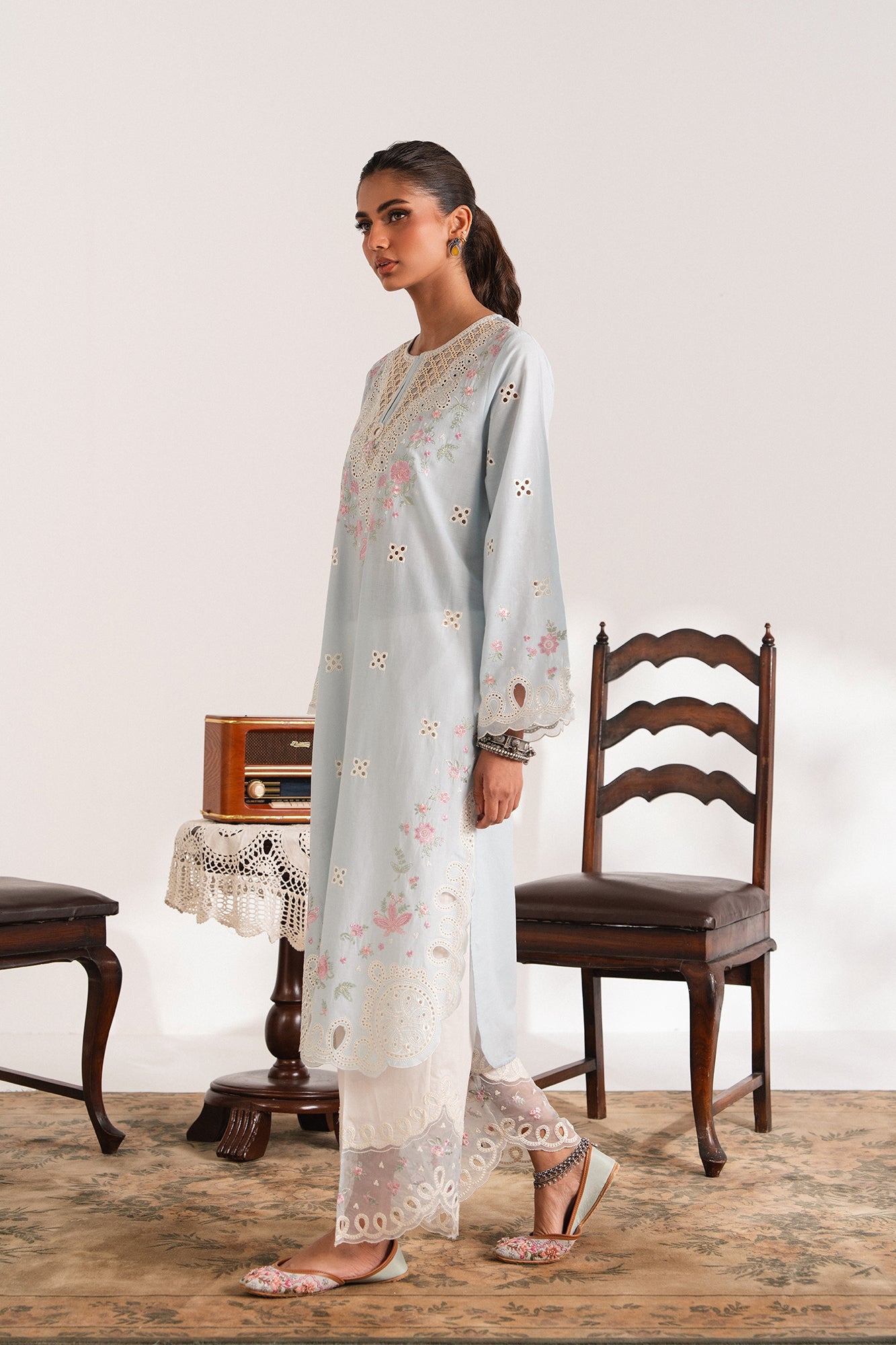 EMBROIDERED SUIT (E3314/103/633) - Image 3
