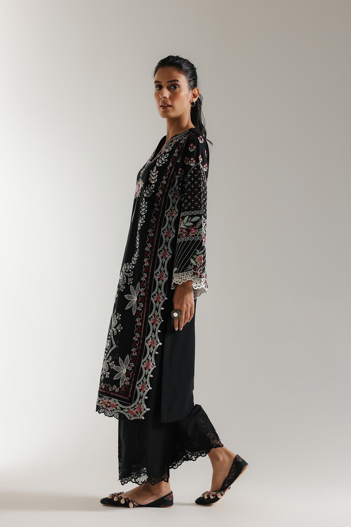 EMBROIDERED SUIT (E103/902/3320) - Image 3