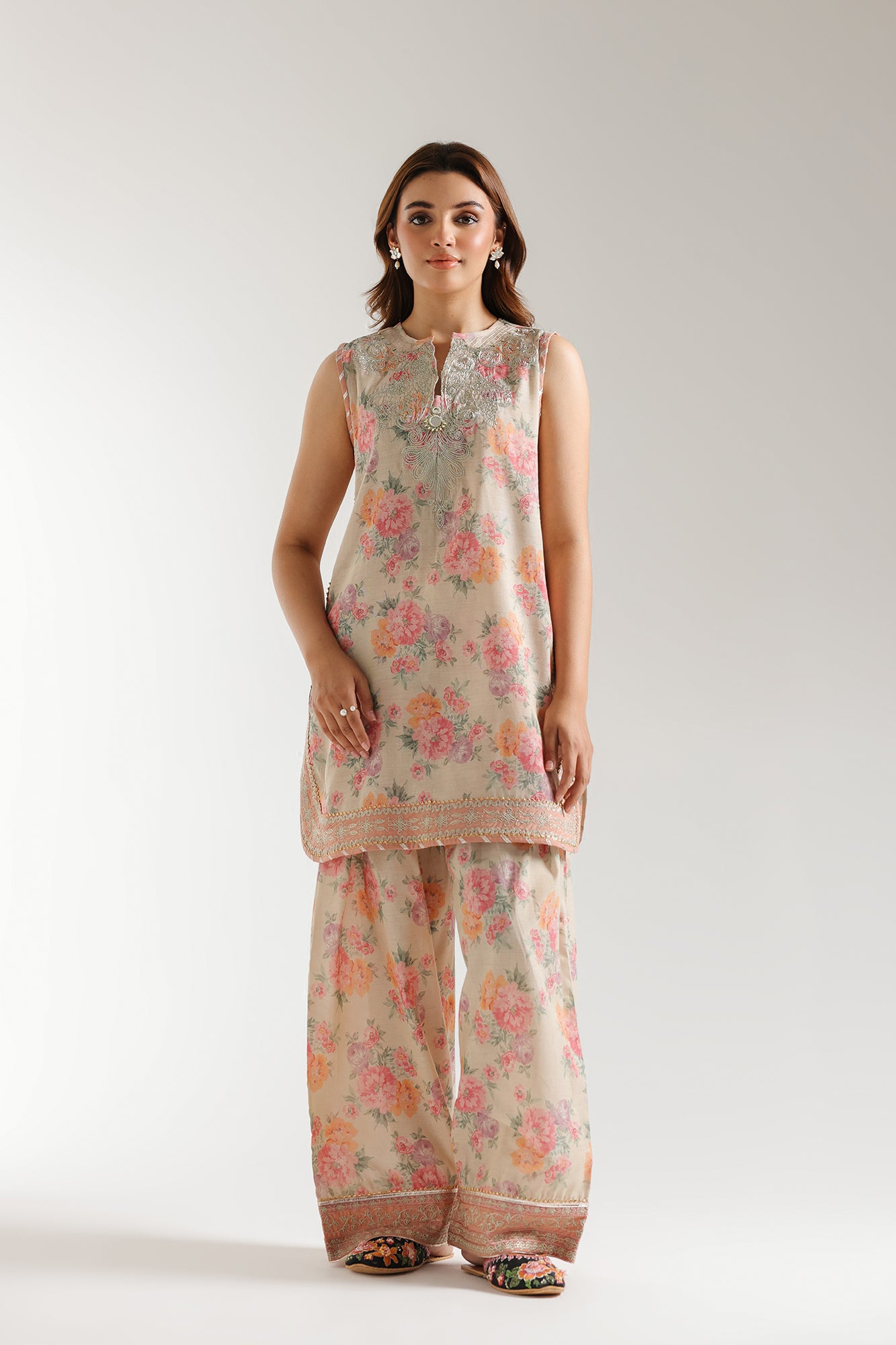 EMBROIDERED SUIT (E3363/103/113) - Image 2
