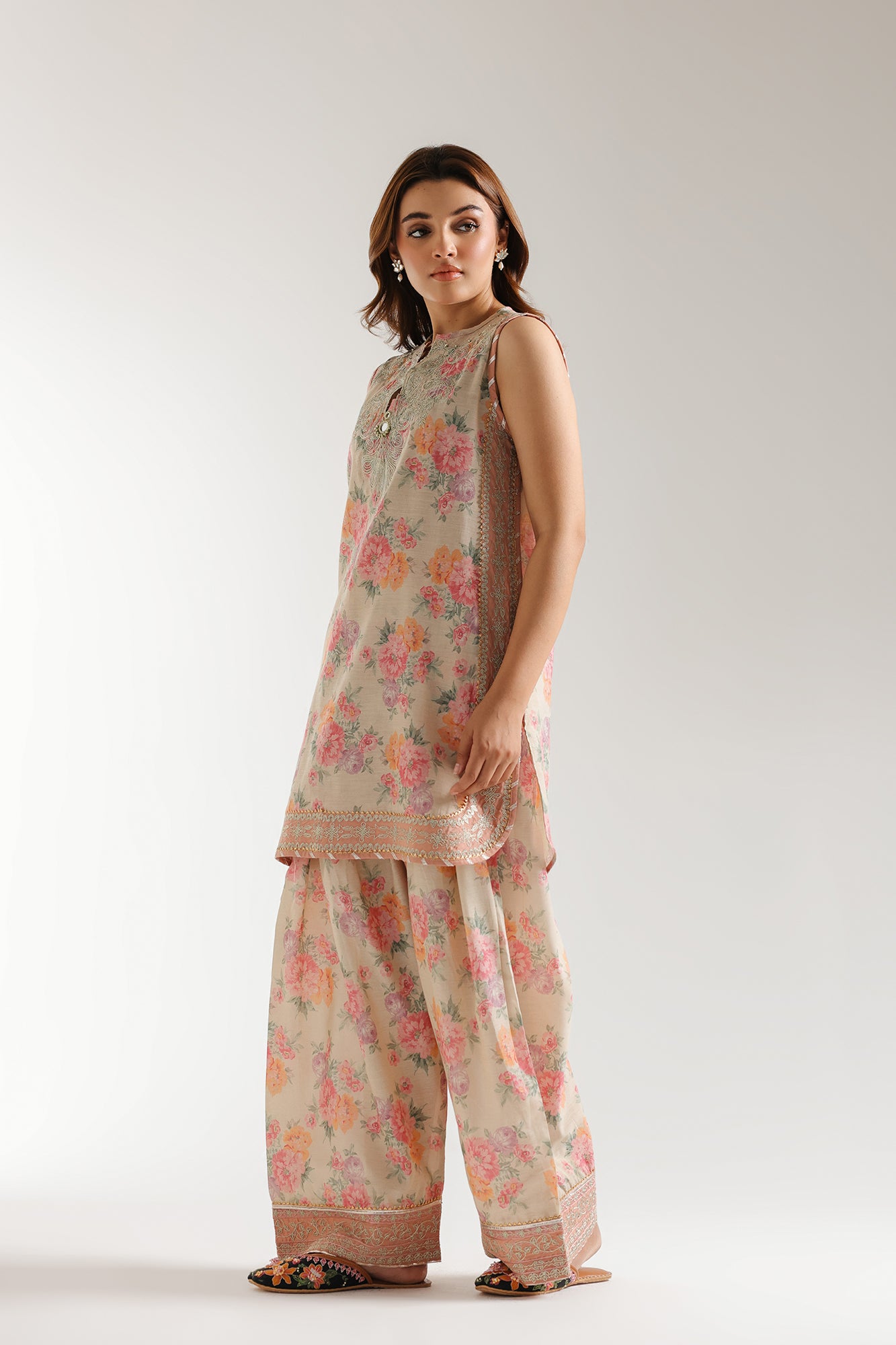 EMBROIDERED SUIT (E3363/103/113) - Image 3