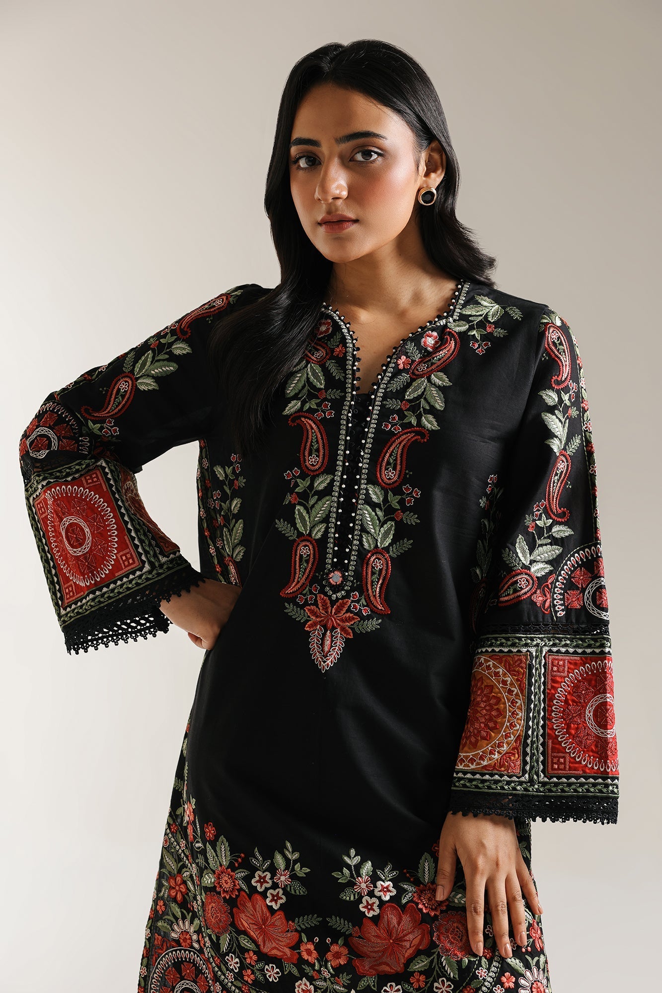 EMBROIDERED SUIT (E3382/103/902) - Image 4