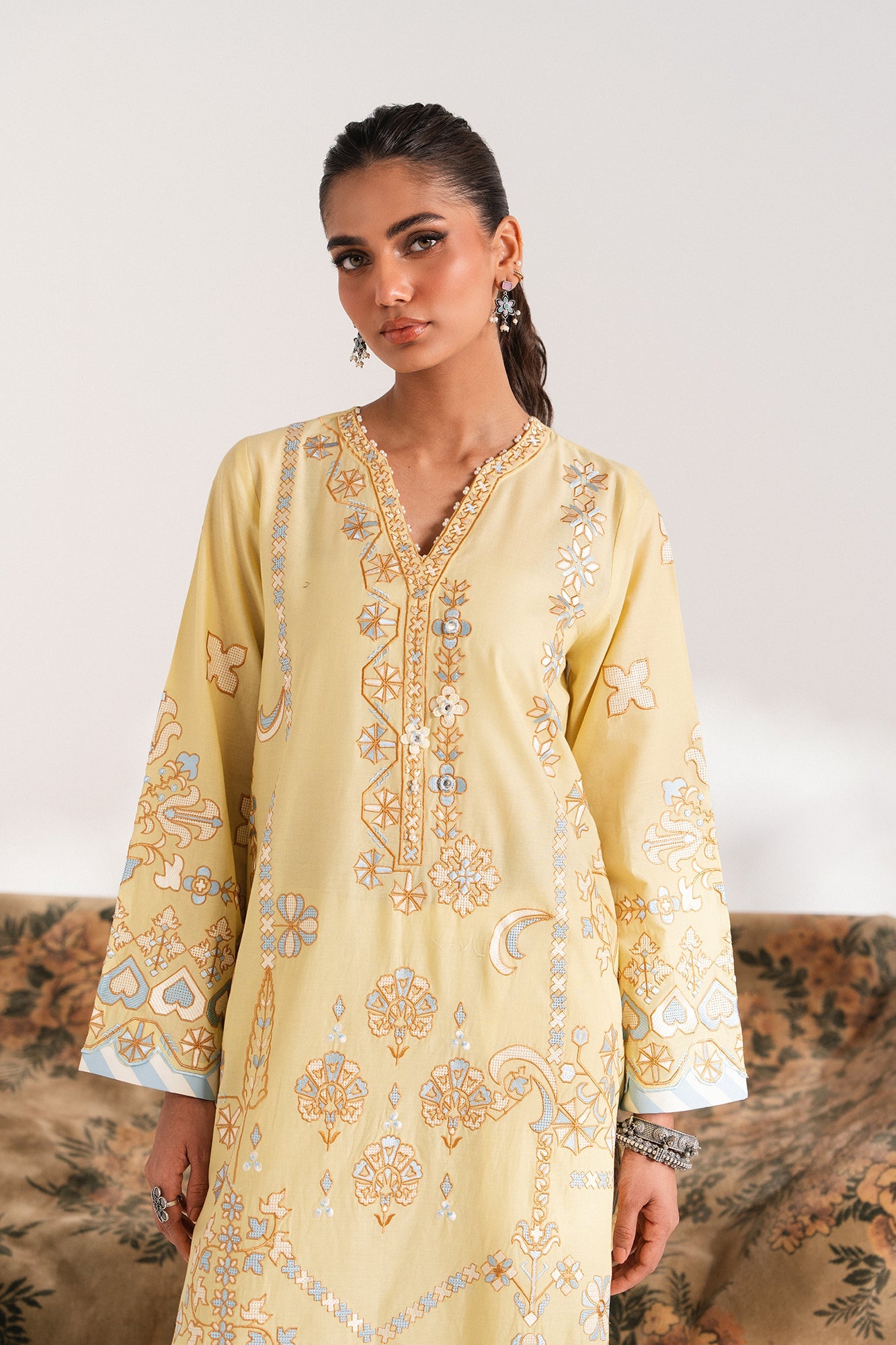 EMBROIDERED SUIT (E3384/103/110) - Image 4