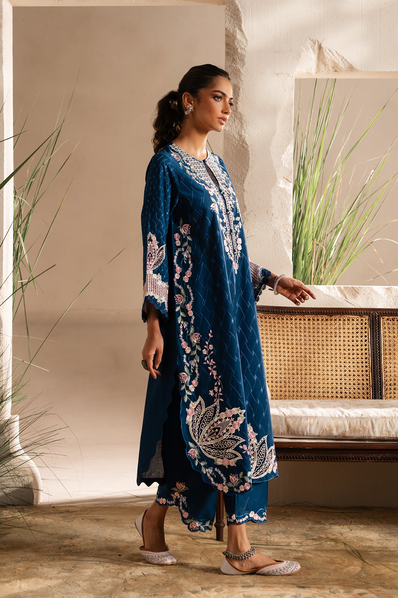 EMBROIDERED SUIT (E3385/103/623) - Image 3
