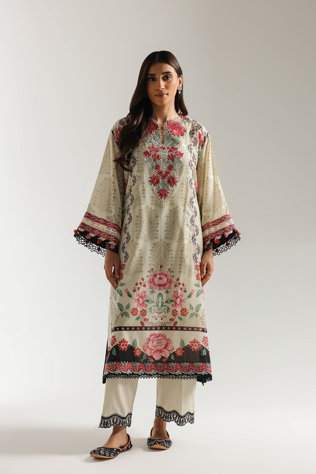 EMBROIDERED SUIT (E3386/103/004) - Image 2