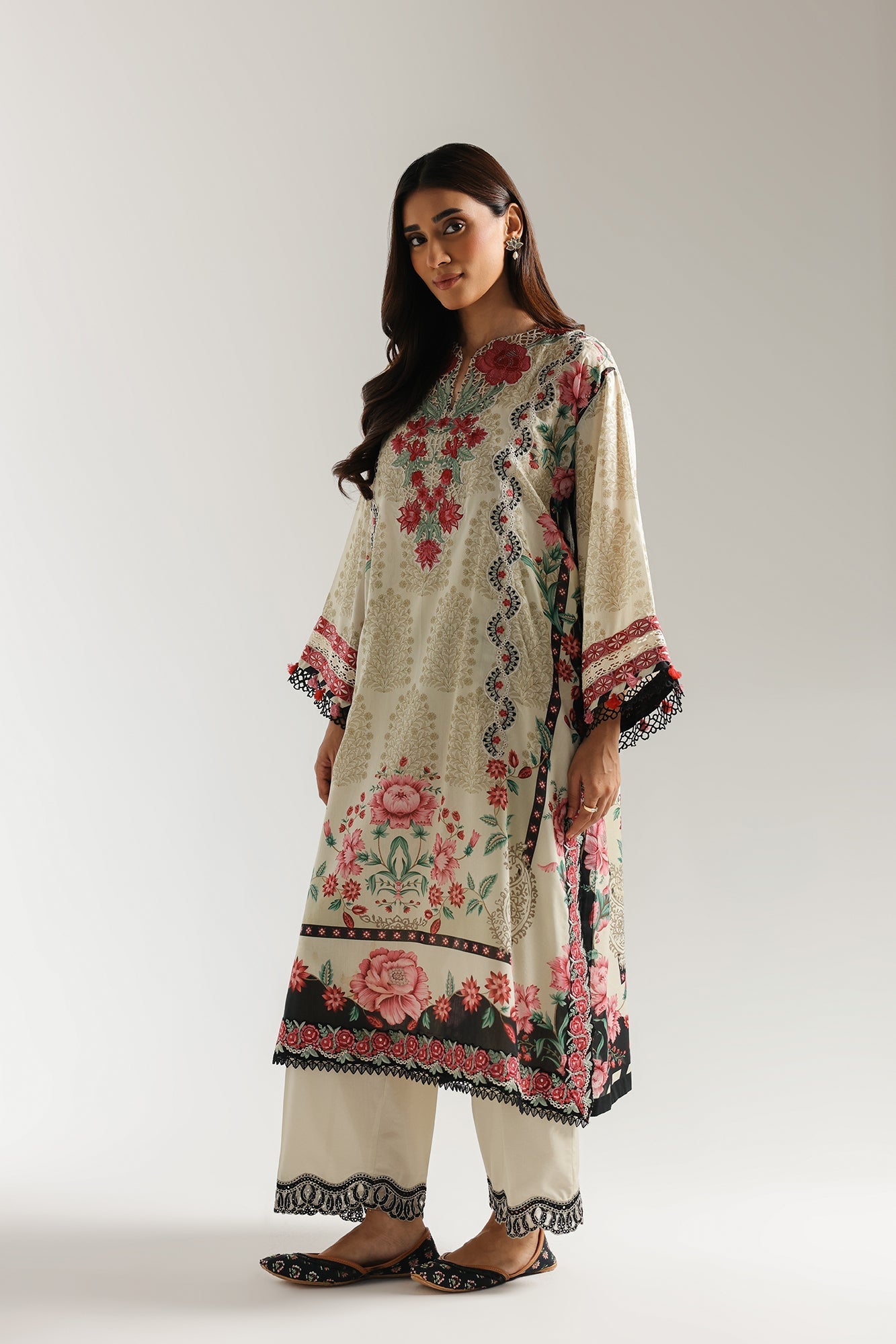 EMBROIDERED SUIT (E3386/103/004) - Image 3