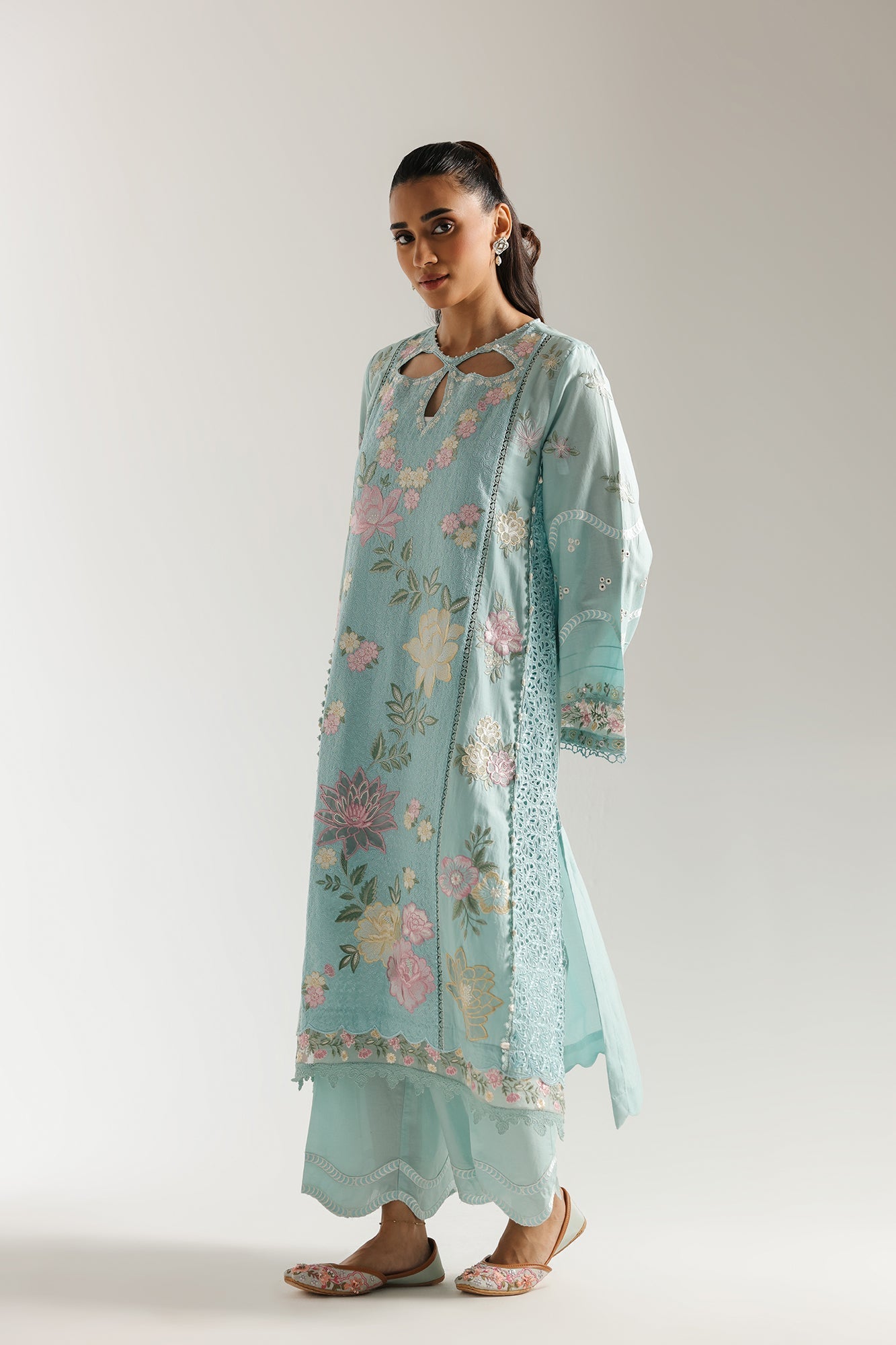 EMBROIDERED SUIT (E3389/103/616) - Image 2